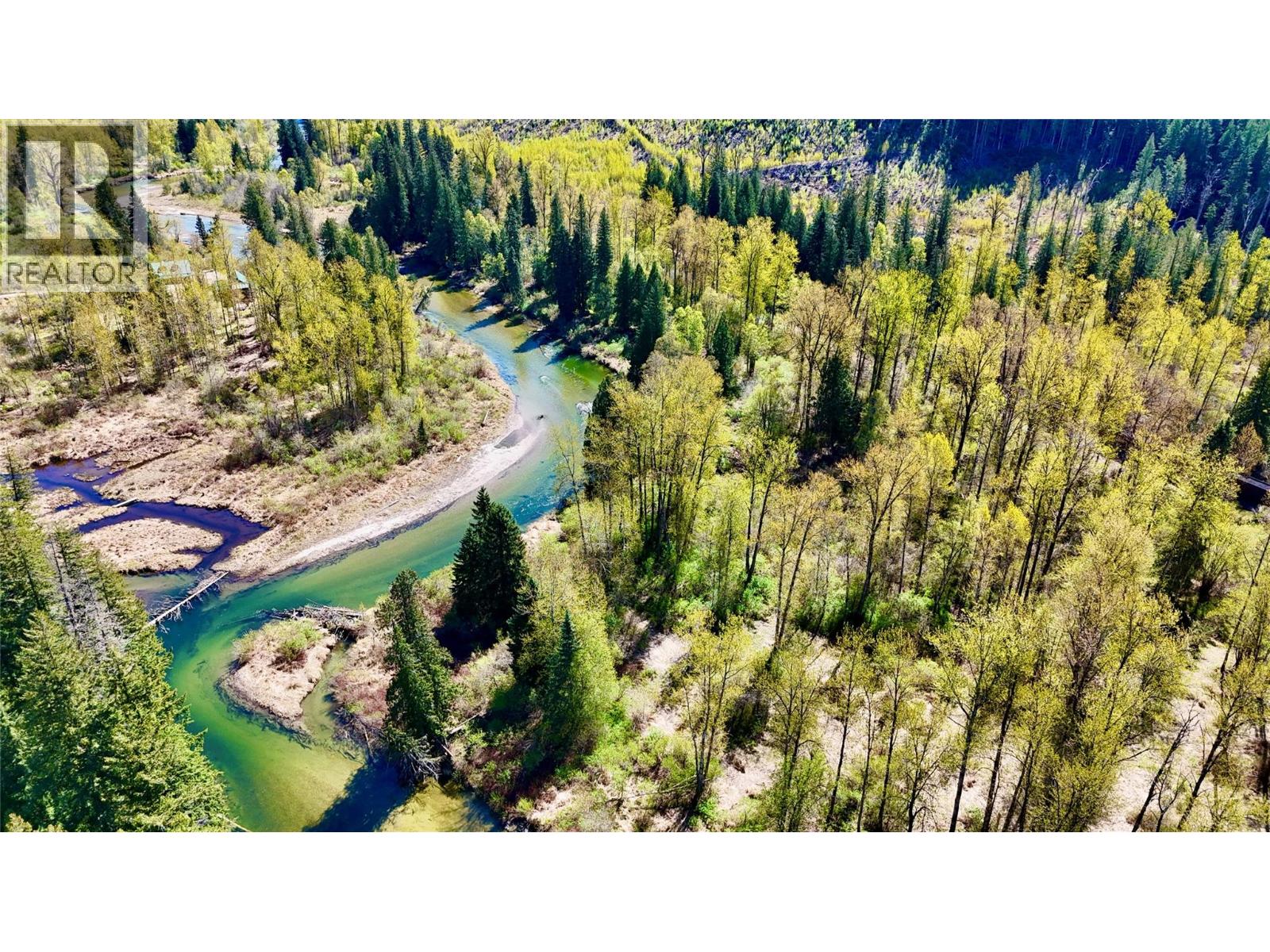 5704 Trans Canada Highway, Malakwa, British Columbia  V0E 2J0 - Photo 39 - 10385110