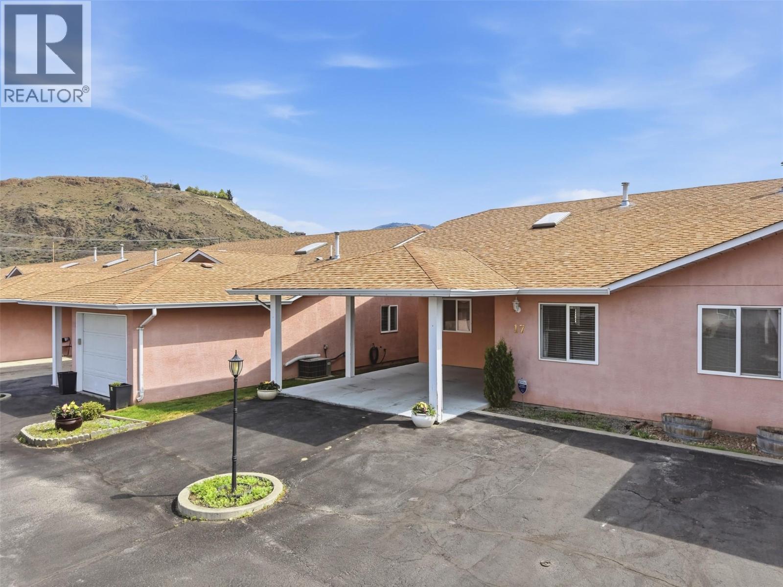 1285 14th Street Unit# 17, Kamloops, British Columbia  V2B 8K9 - Photo 1 - 10381552
