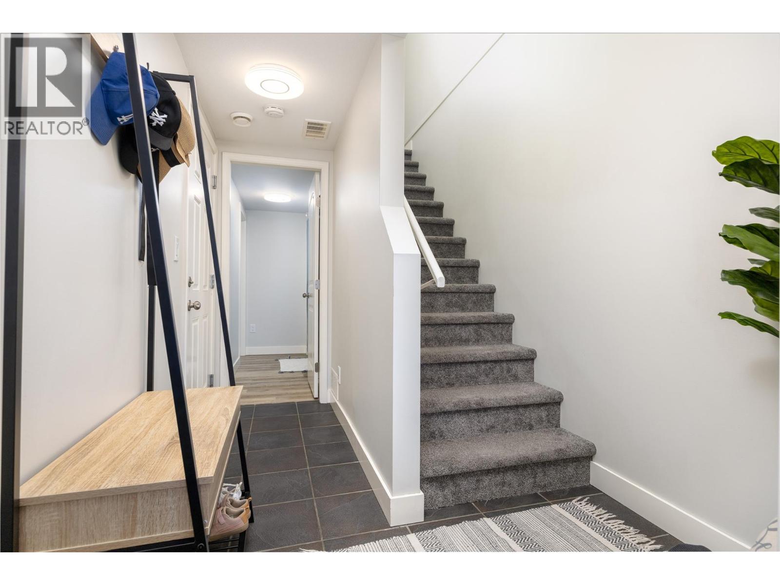 5951 Heritage Drive Unit# 10, Vernon, British Columbia  V1H 1Z5 - Photo 27 - 10385638