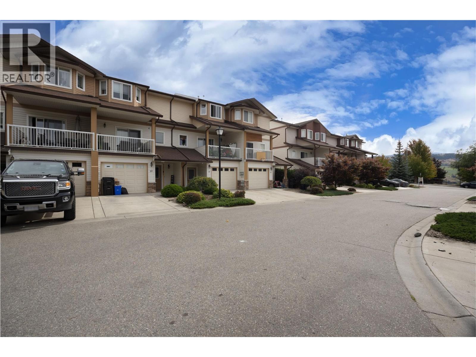 5951 Heritage Drive Unit# 10, Vernon, British Columbia  V1H 1Z5 - Photo 3 - 10385638