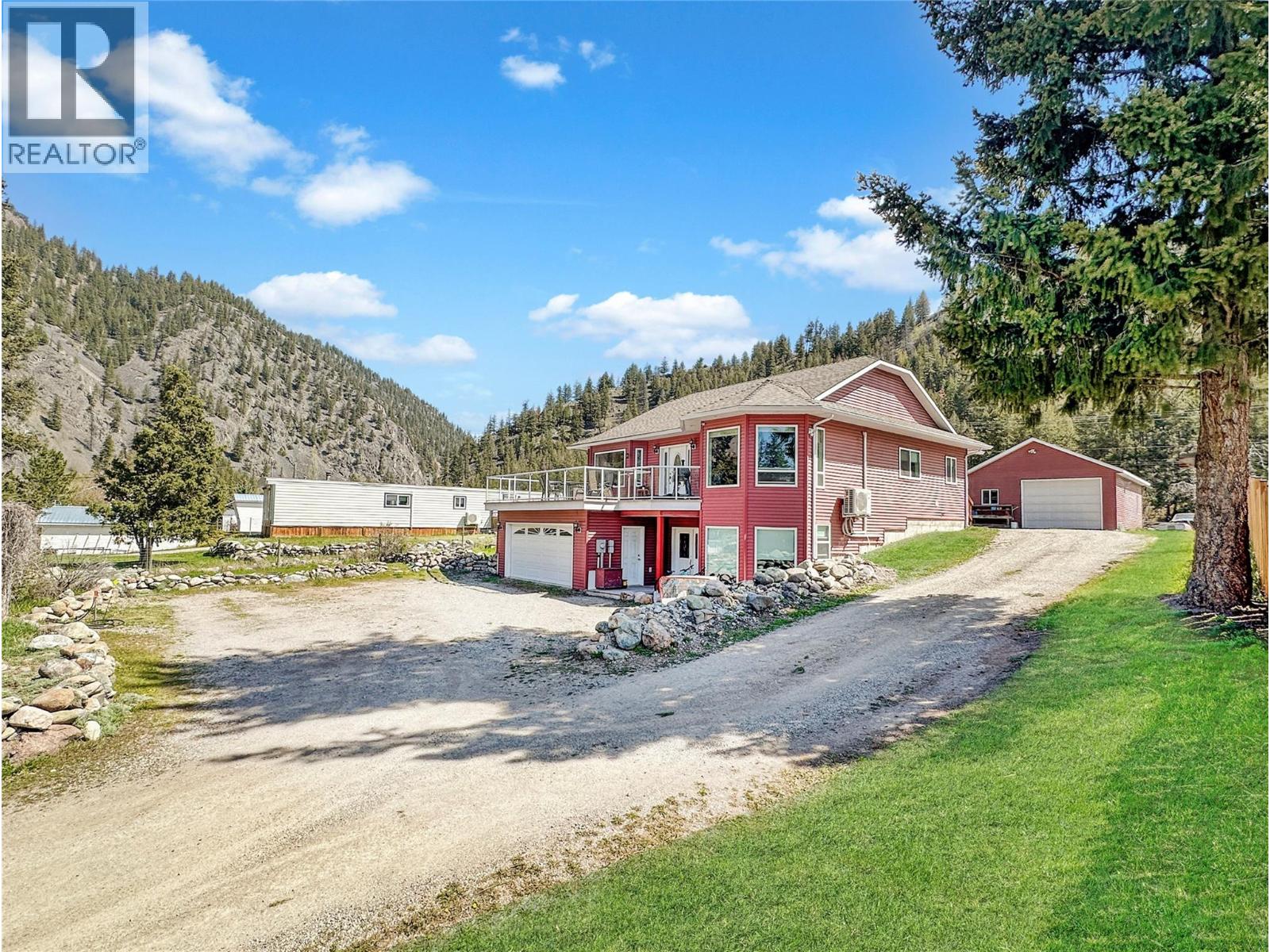 529 Dagur Way, Princeton, British Columbia  V0X 1W0 - Photo 3 - 10385578