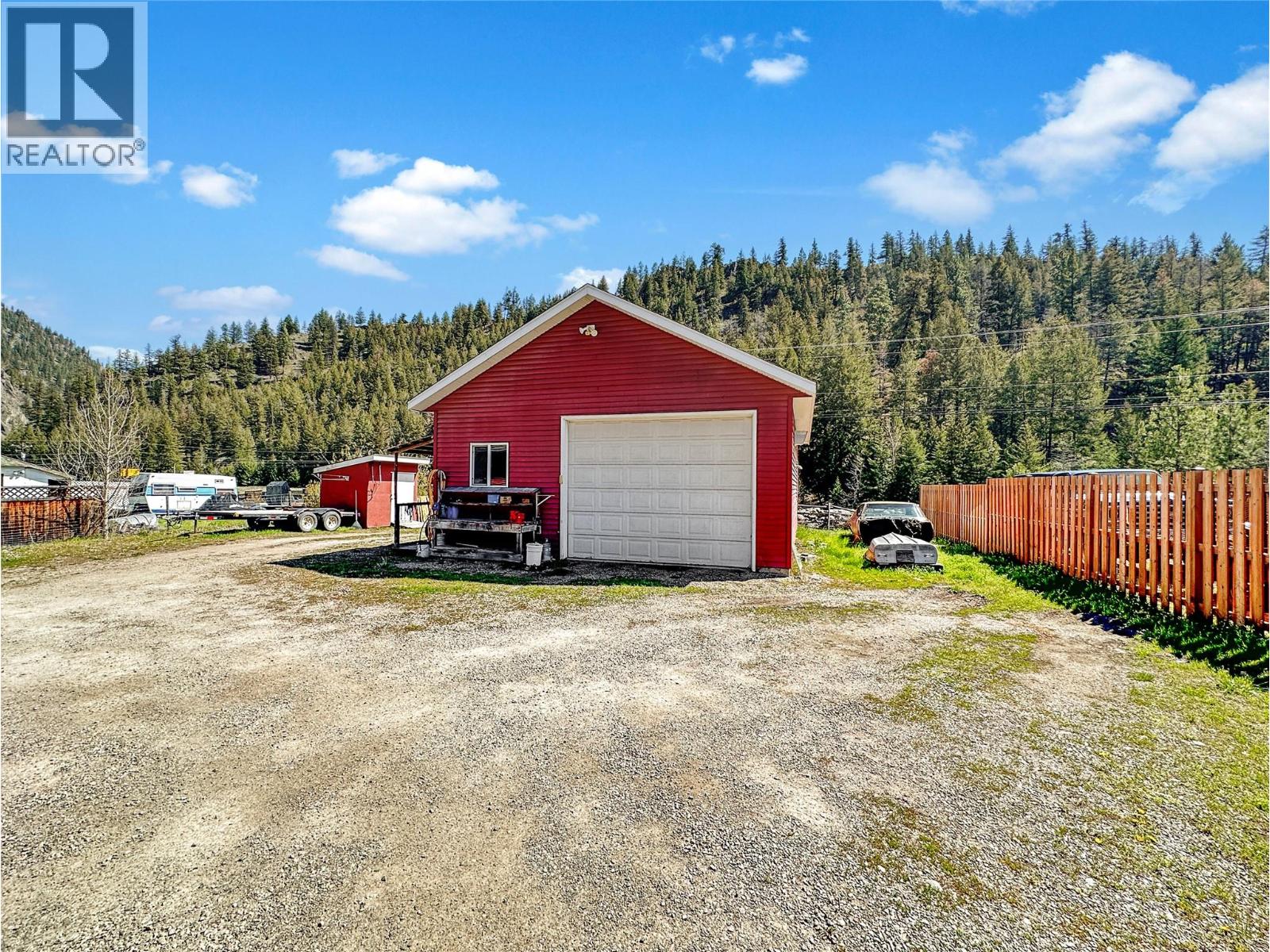 529 Dagur Way, Princeton, British Columbia  V0X 1W0 - Photo 5 - 10385578