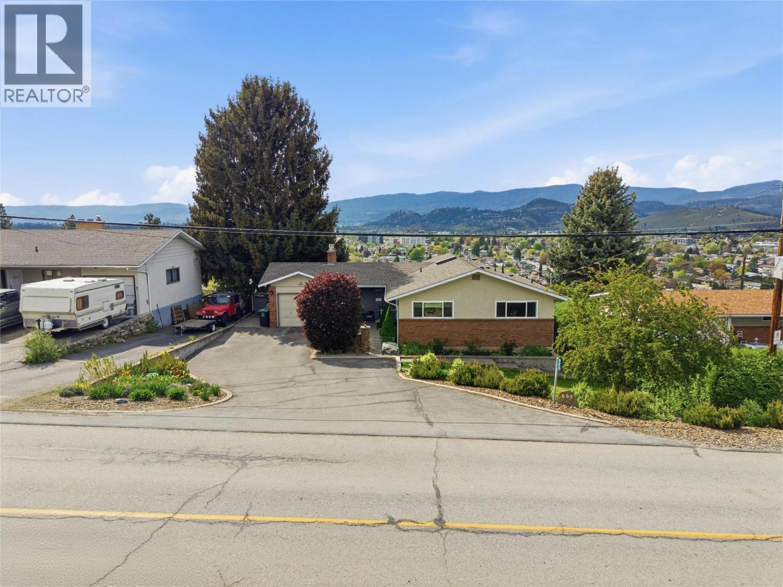 869 Mckenzie Road, Kelowna, British Columbia  V1X 2B4 - Photo 3 - 10385468