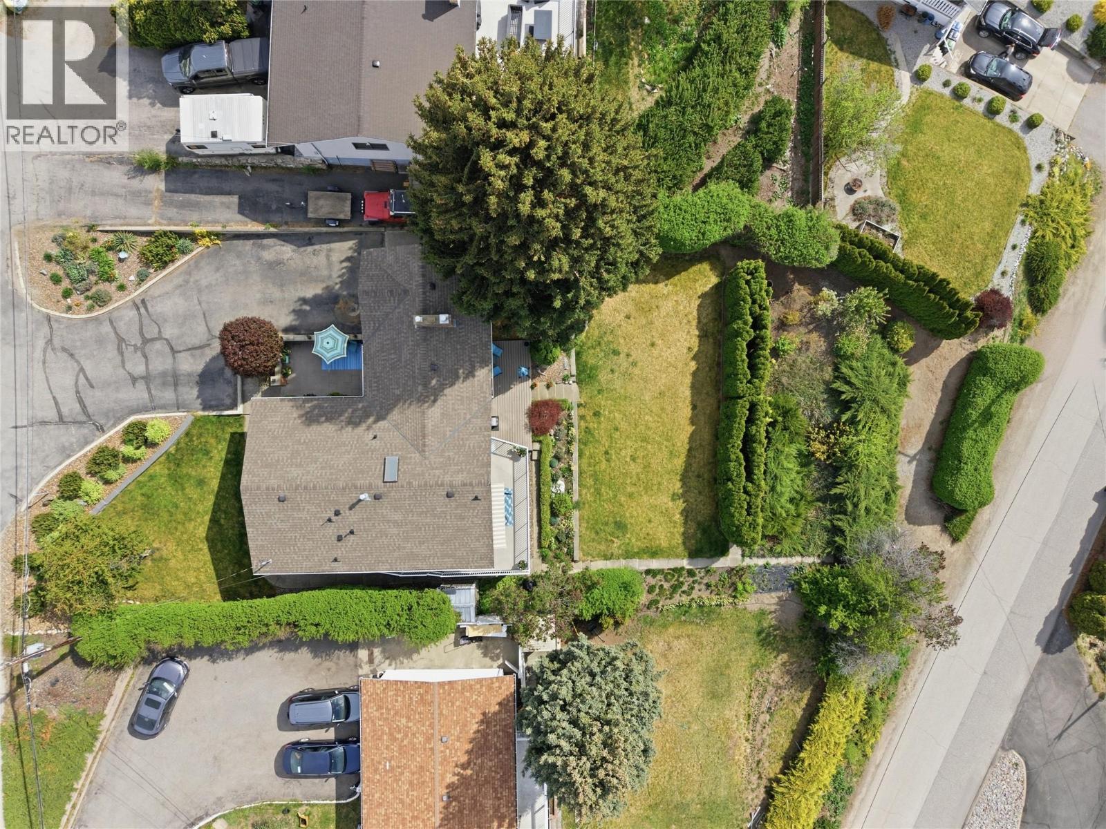 869 Mckenzie Road, Kelowna, British Columbia  V1X 2B4 - Photo 6 - 10385468