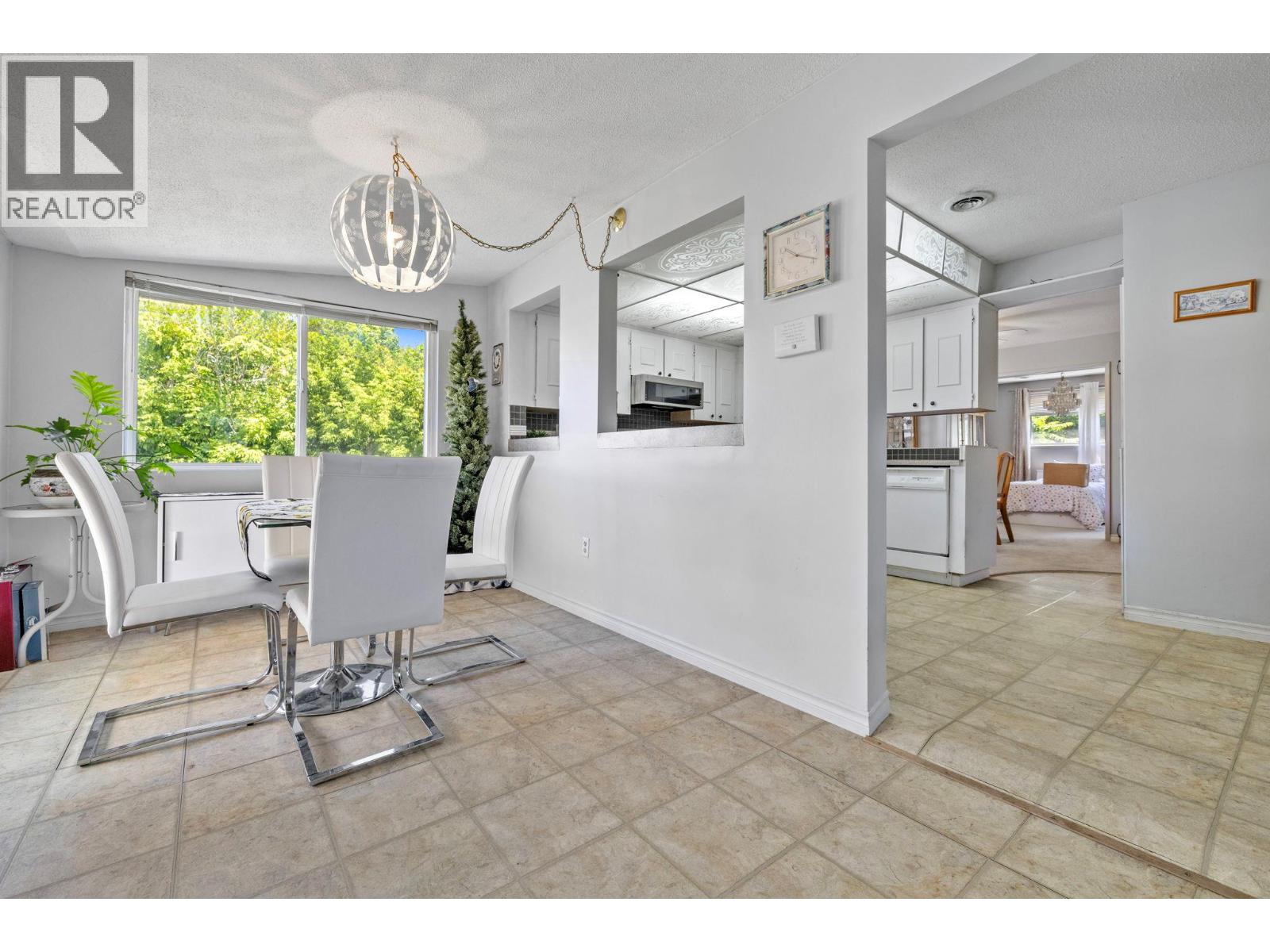 660 Sparrow Road, Kelowna, British Columbia  V1X 4E1 - Photo 21 - 10385354