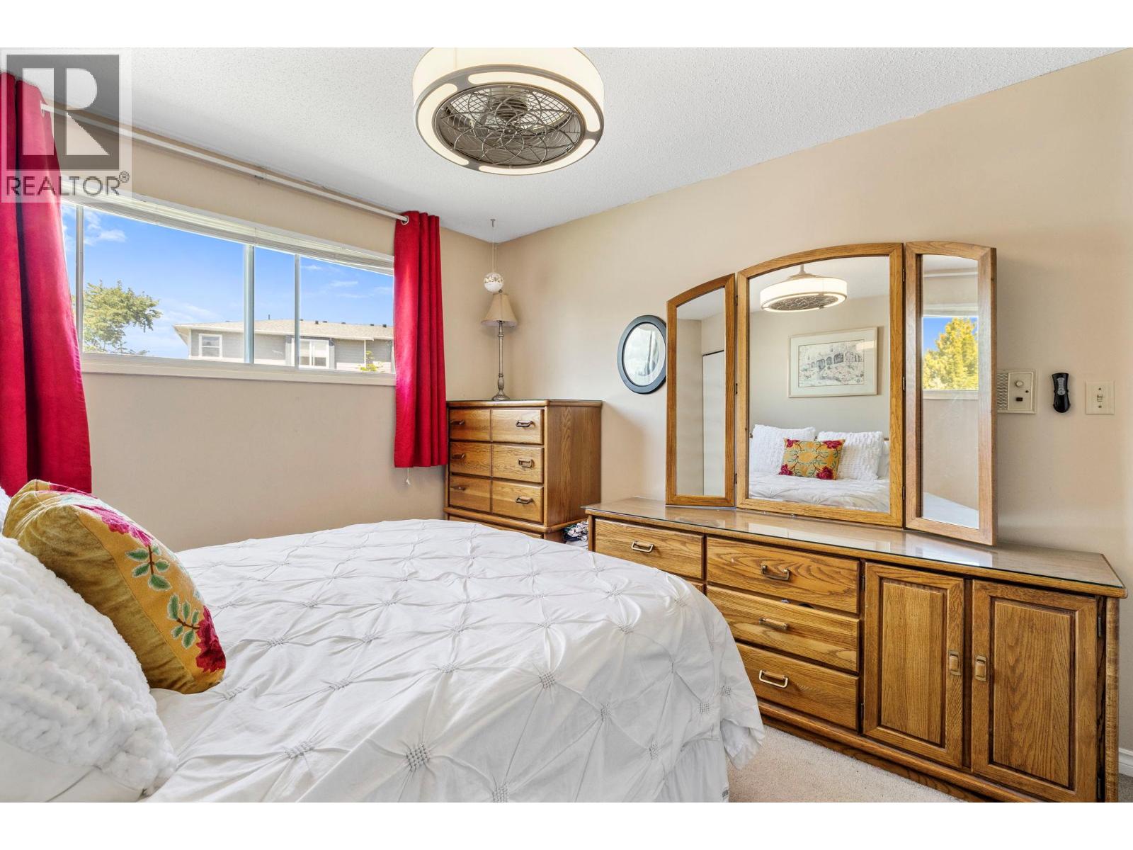 660 Sparrow Road, Kelowna, British Columbia  V1X 4E1 - Photo 25 - 10385354