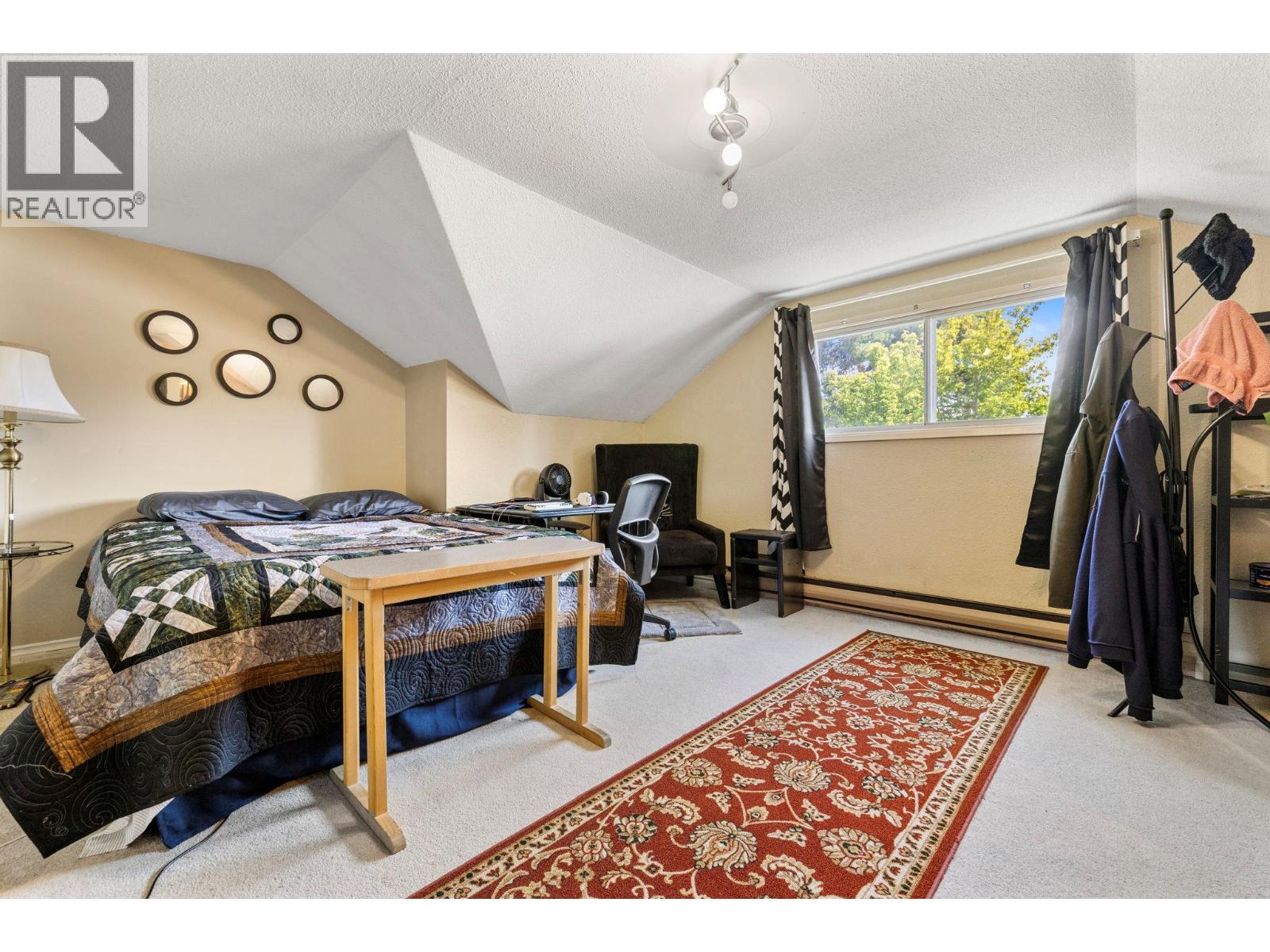 660 Sparrow Road, Kelowna, British Columbia  V1X 4E1 - Photo 36 - 10385354