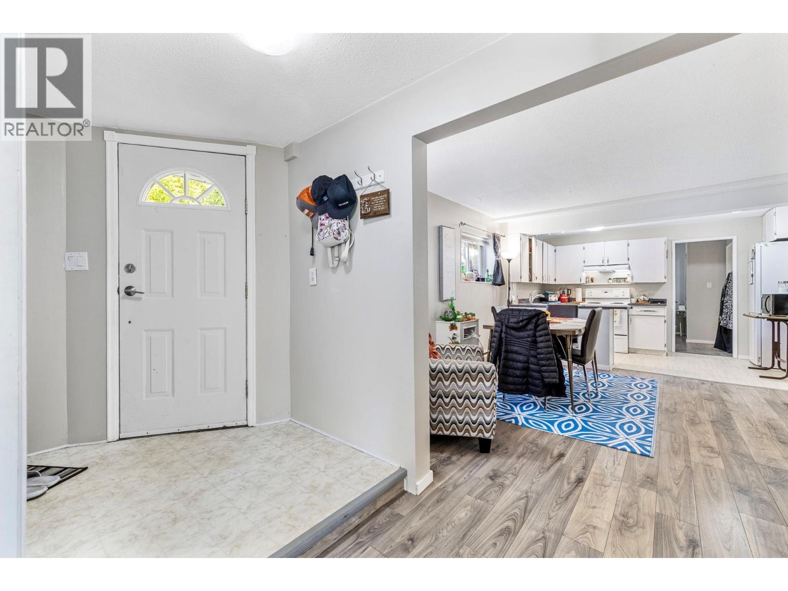 660 Sparrow Road, Kelowna, British Columbia  V1X 4E1 - Photo 47 - 10385354