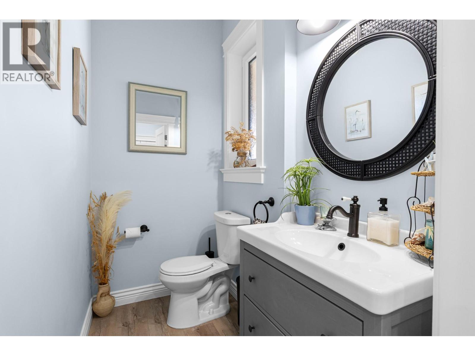 137 Eagle Point, Osoyoos, British Columbia  V0H 1V6 - Photo 36 - 10385678