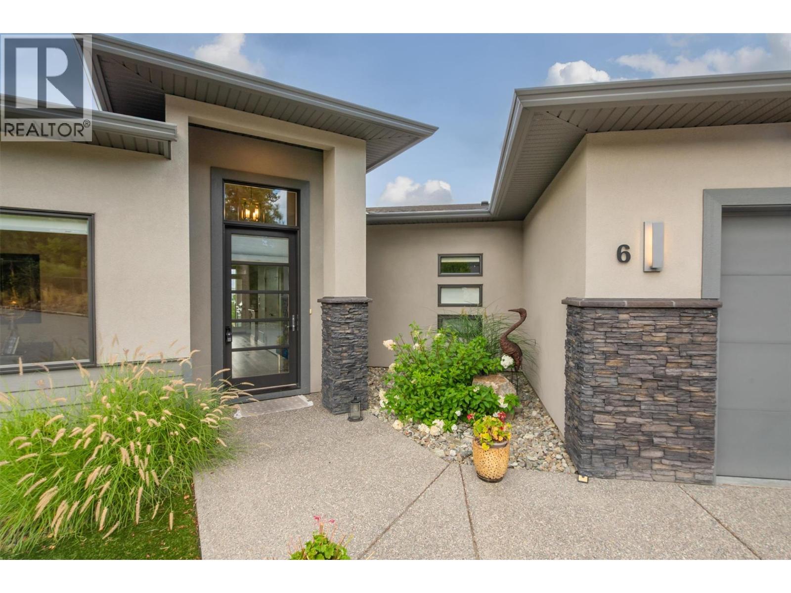 514 Quartz Crescent Unit# 6, Kelowna, British Columbia  v1w 5c5 - Photo 3 - 10385648