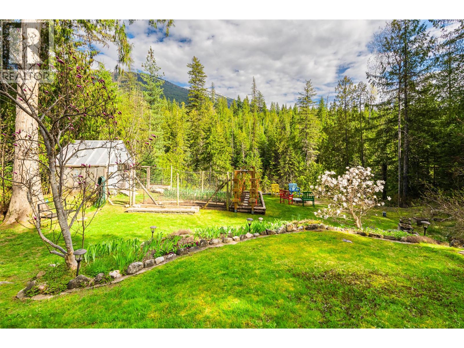 16324 Bowe Road, Crawford Bay, British Columbia  V0B 1E0 - Photo 68 - 10385475