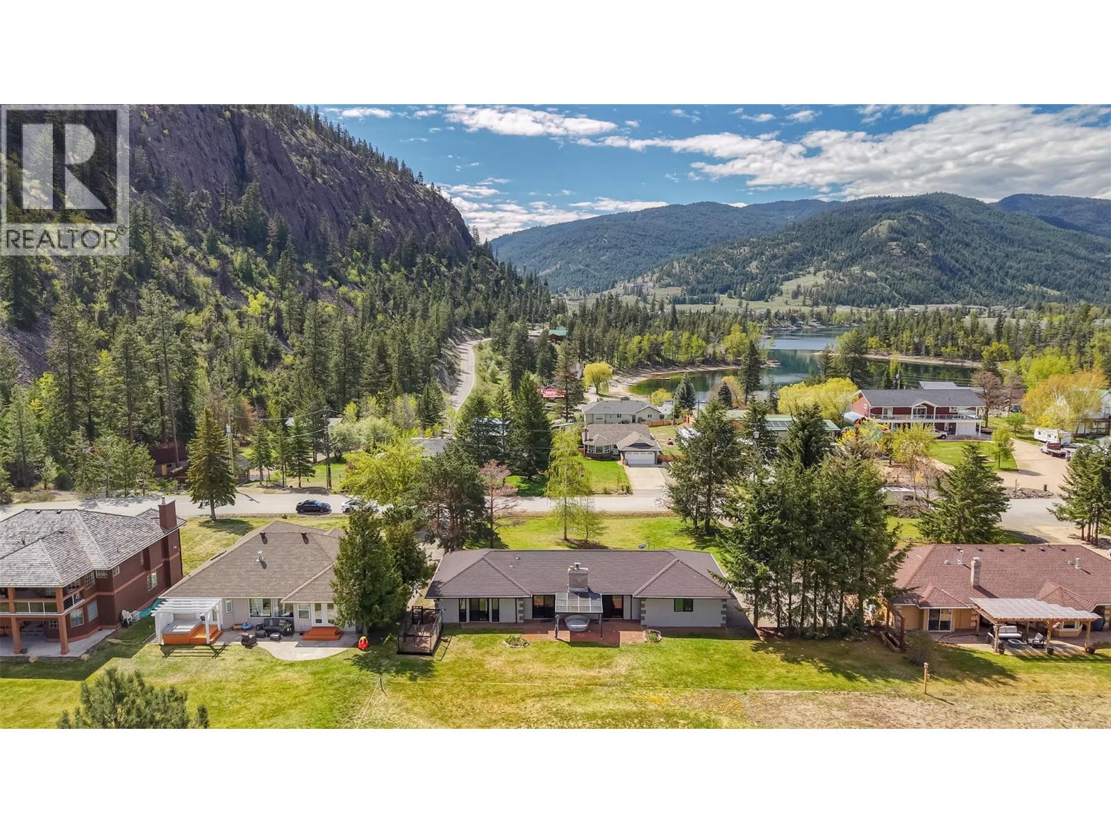 178 Range Road, Kaleden, British Columbia  V0H 1K0 - Photo 19 - 10384892