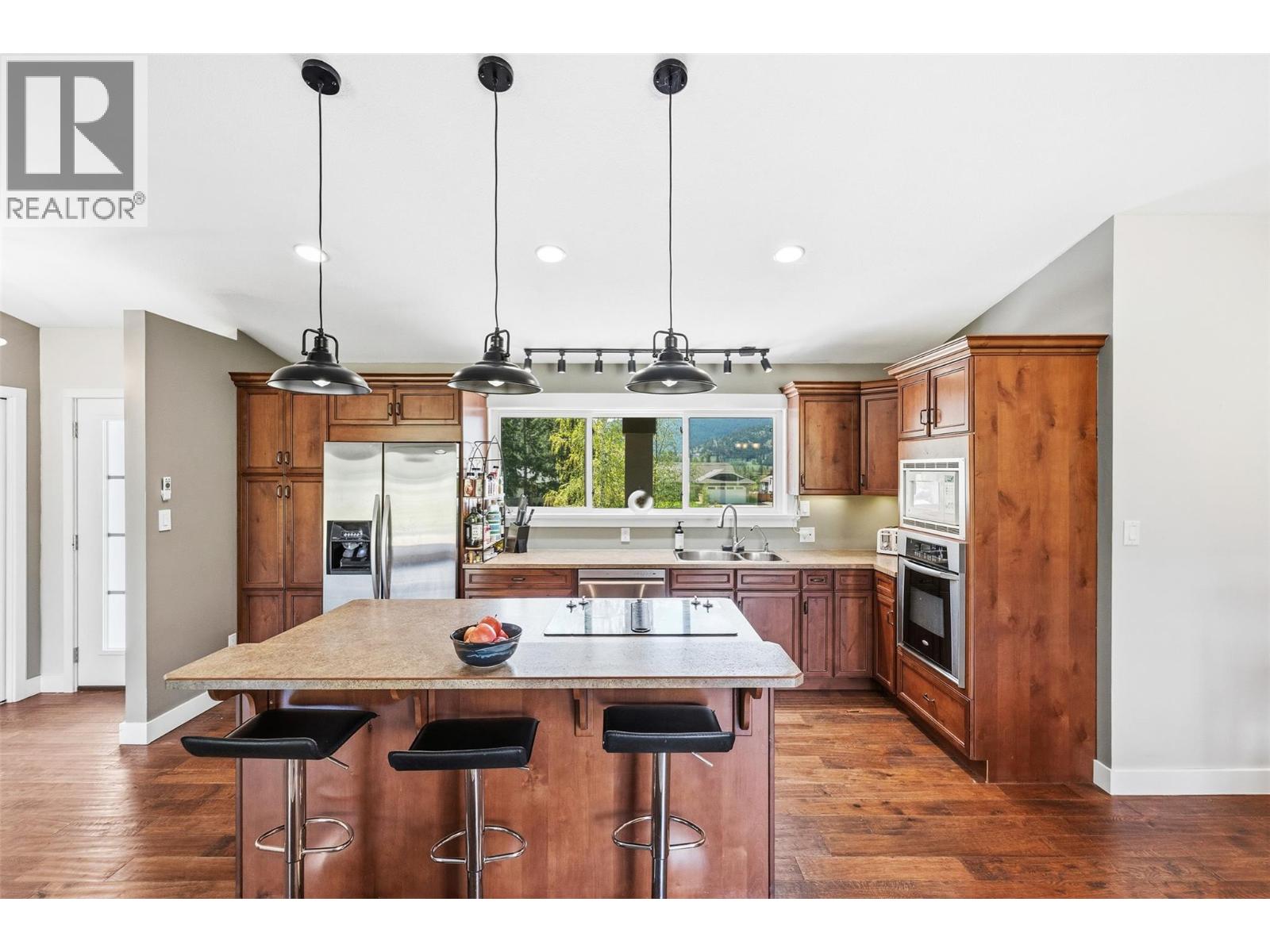 178 Range Road, Kaleden, British Columbia  V0H 1K0 - Photo 8 - 10384892