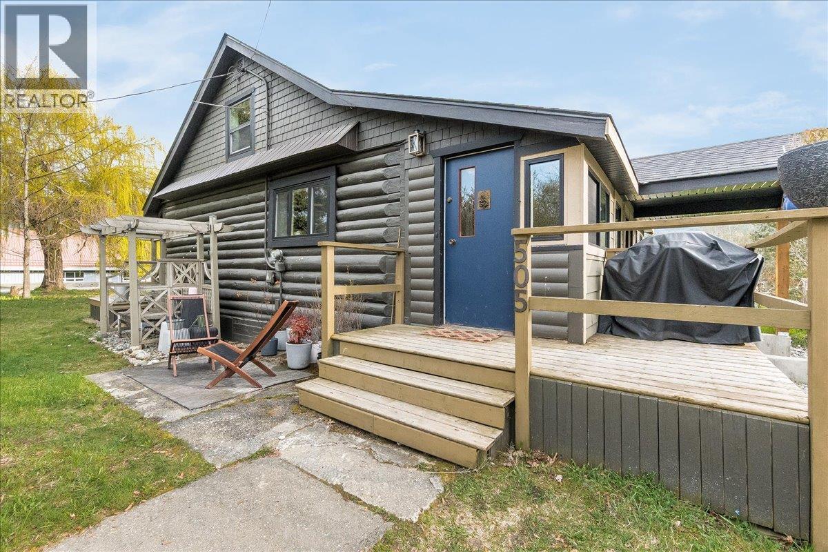 505 6th Street, Kaslo, British Columbia  V0G 1M0 - Photo 10 - 10384017