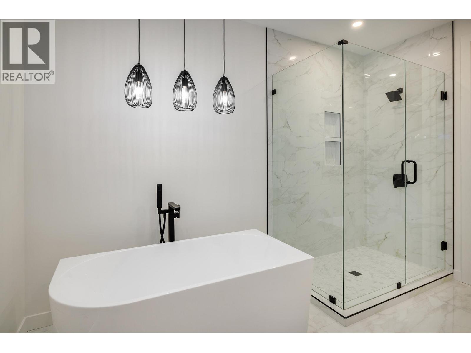 10274 Beacon Hill Drive, Lake Country, British Columbia  V4V 0A9 - Photo 16 - 10385665