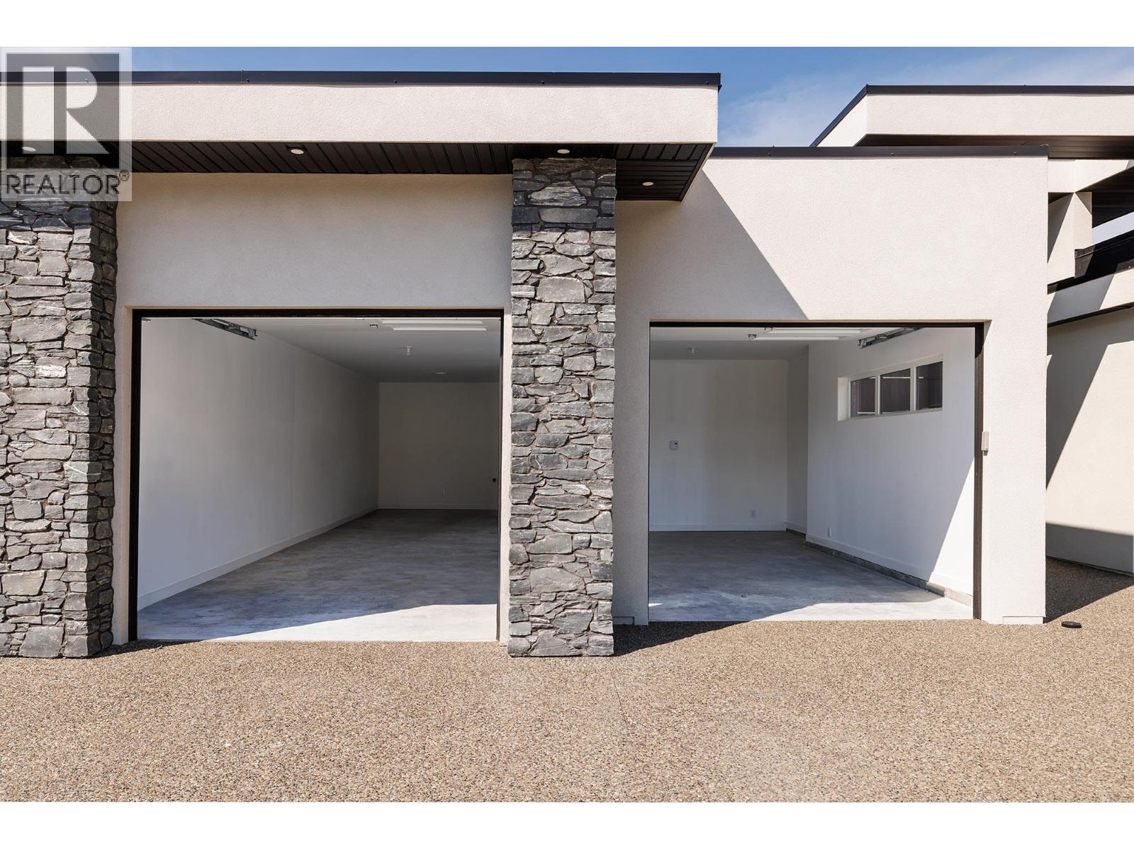 10274 Beacon Hill Drive, Lake Country, British Columbia  V4V 0A9 - Photo 37 - 10385665