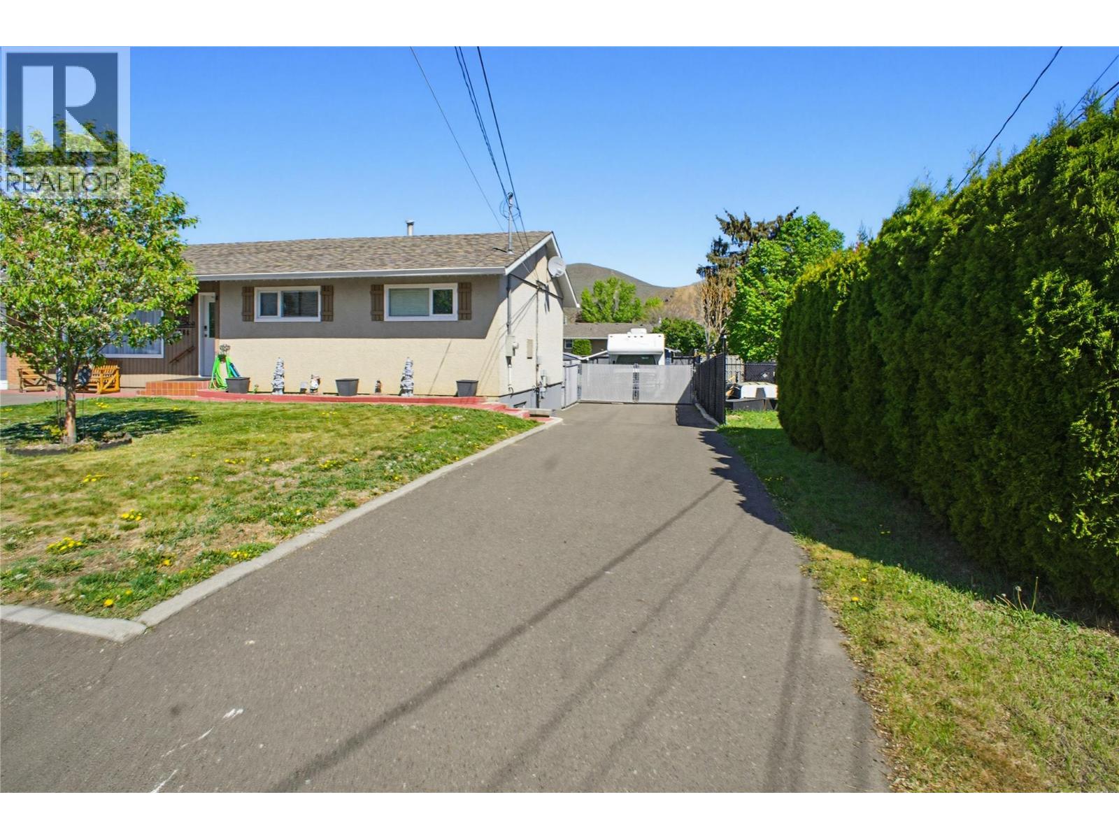 1684 Greenfield Avenue, Kamloops, British Columbia  V2B 4N6 - Photo 28 - 10385321