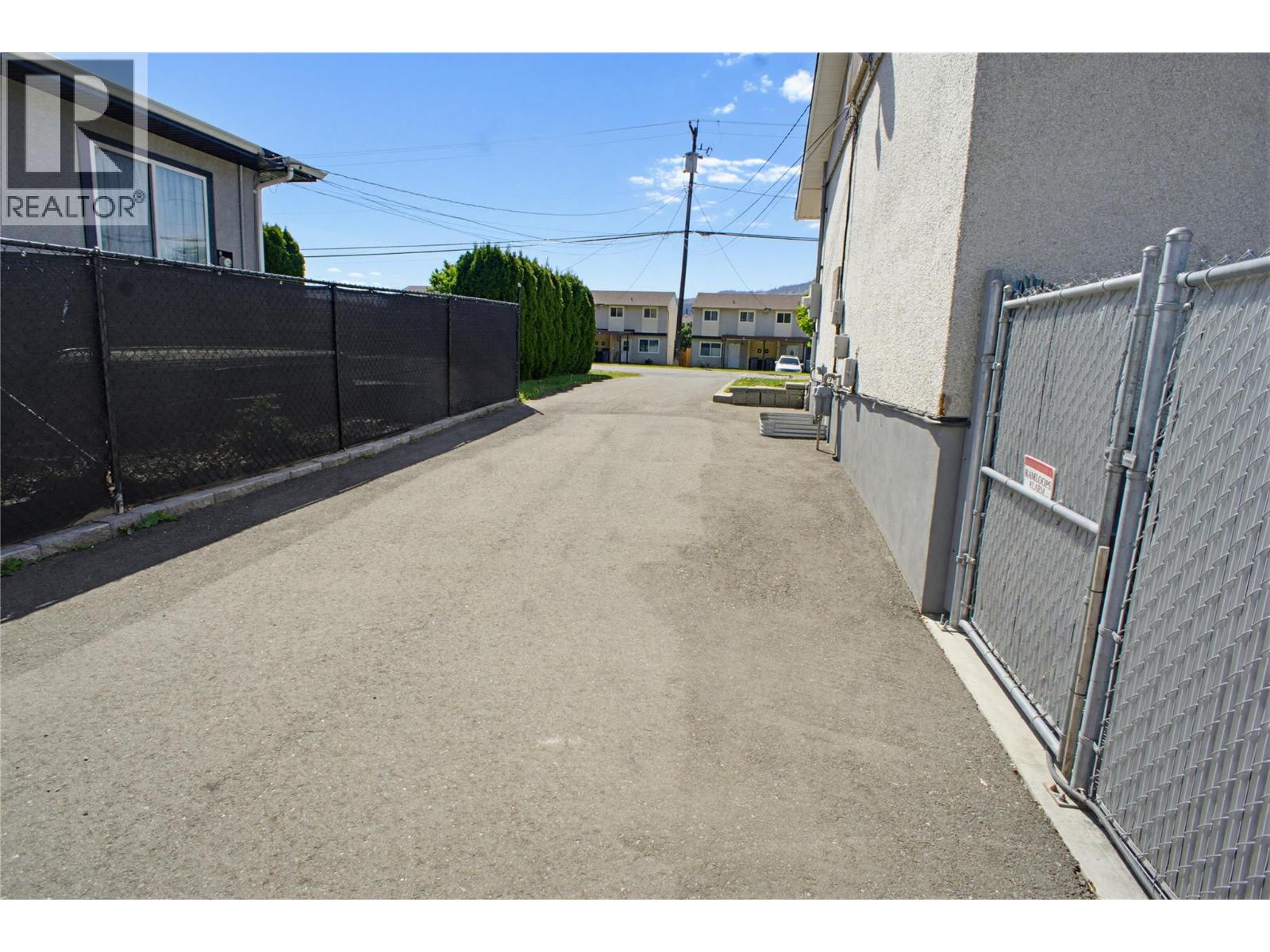 1684 Greenfield Avenue, Kamloops, British Columbia  V2B 4N6 - Photo 30 - 10385321