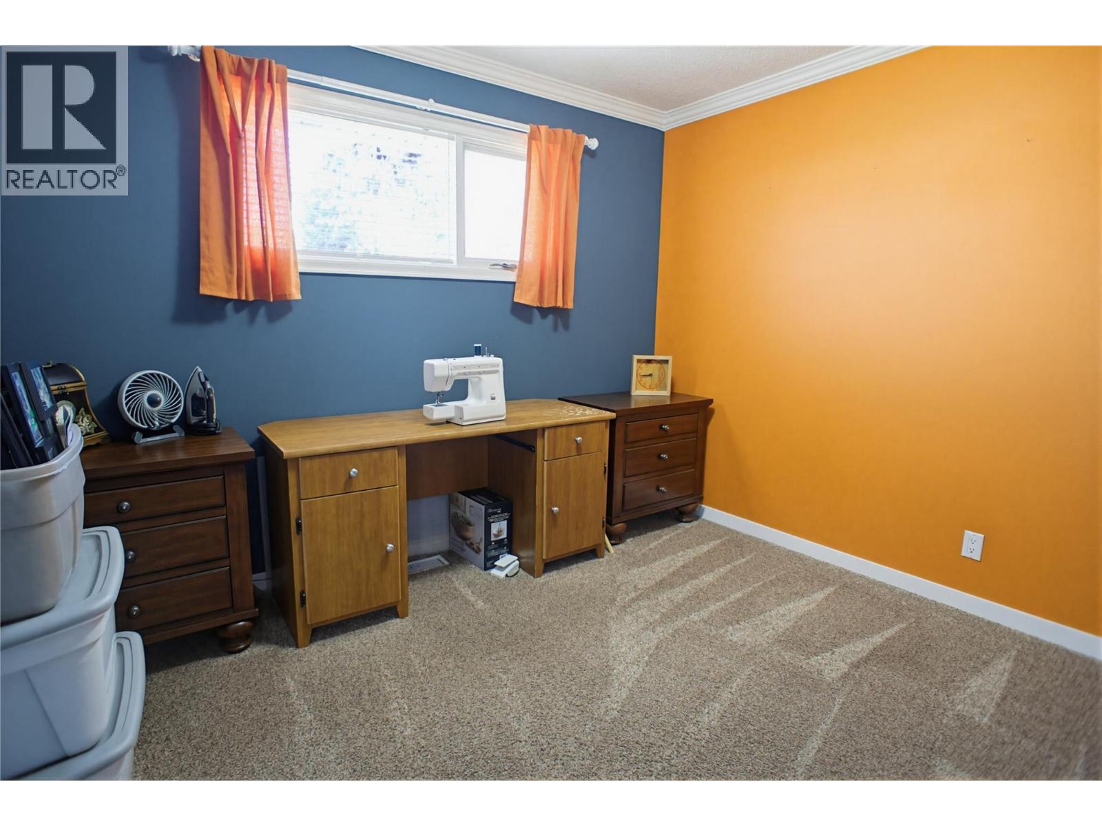 1684 Greenfield Avenue, Kamloops, British Columbia  V2B 4N6 - Photo 9 - 10385321