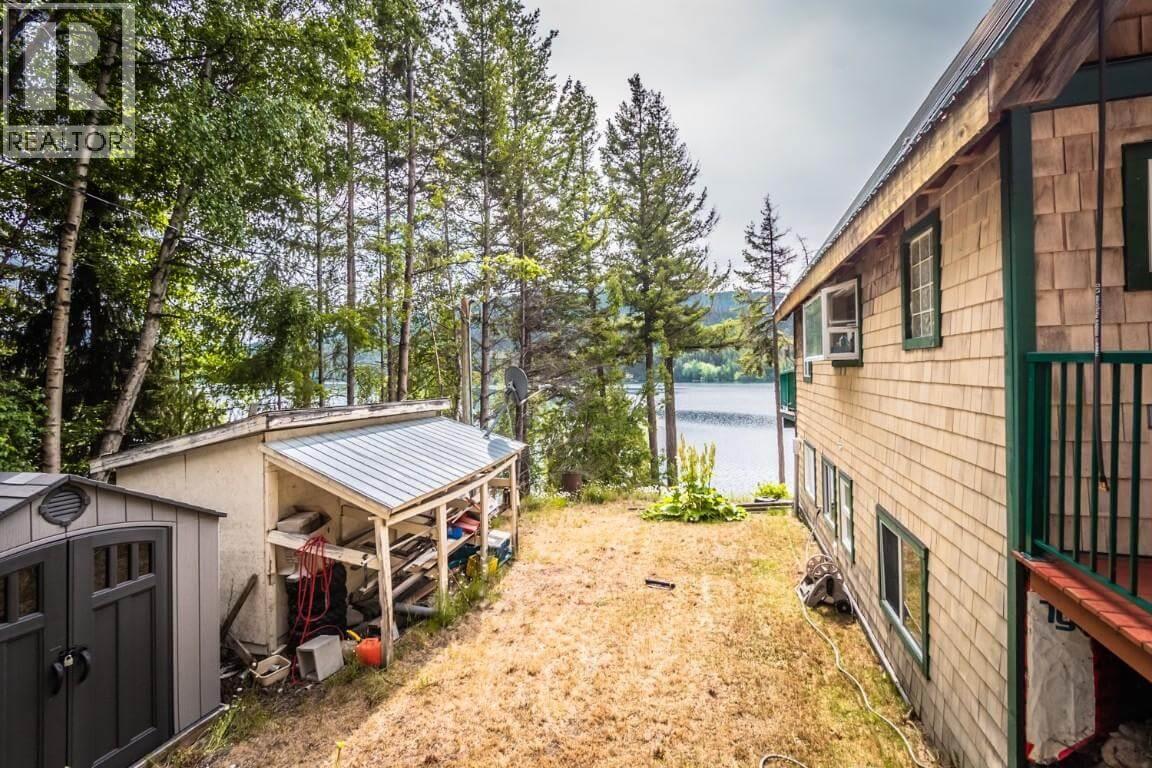 9348 Gun Lake Road W, Gold Bridge, British Columbia  V0K 1P0 - Photo 21 - 10385689