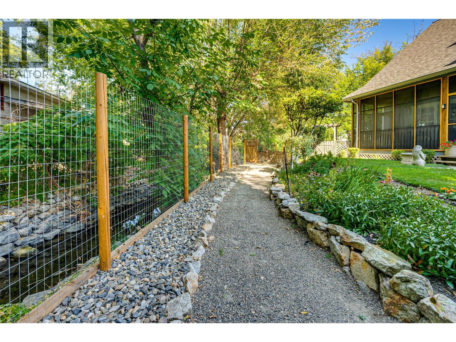 3404 34 Avenue, Vernon, British Columbia  V1T 2P9 - Photo 3 - 10385653