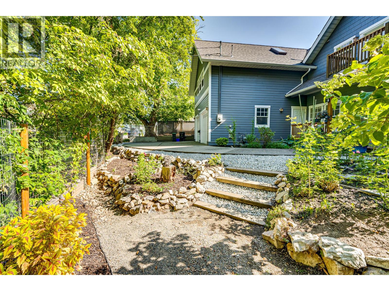3404 34 Avenue, Vernon, British Columbia  V1T 2P9 - Photo 37 - 10385653