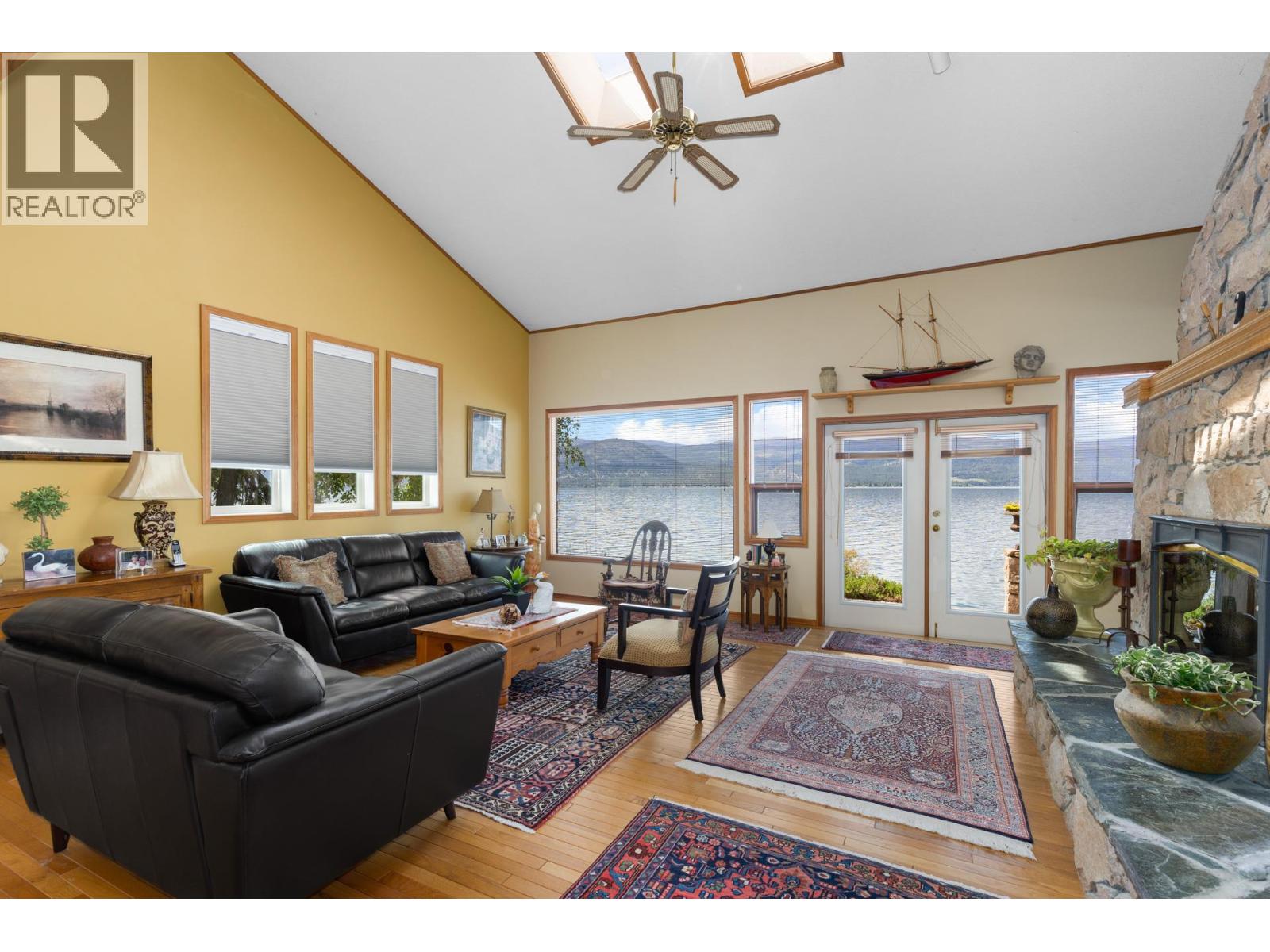 9222 Smith Road, Vernon, British Columbia  V1H 1K2 - Photo 9 - 10385446
