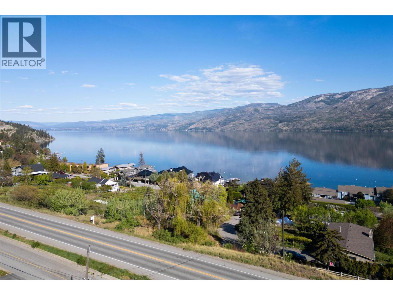 5281 Tailyour Lane, Peachland, British Columbia  V0H 1X1 - Photo 9 - 10384935