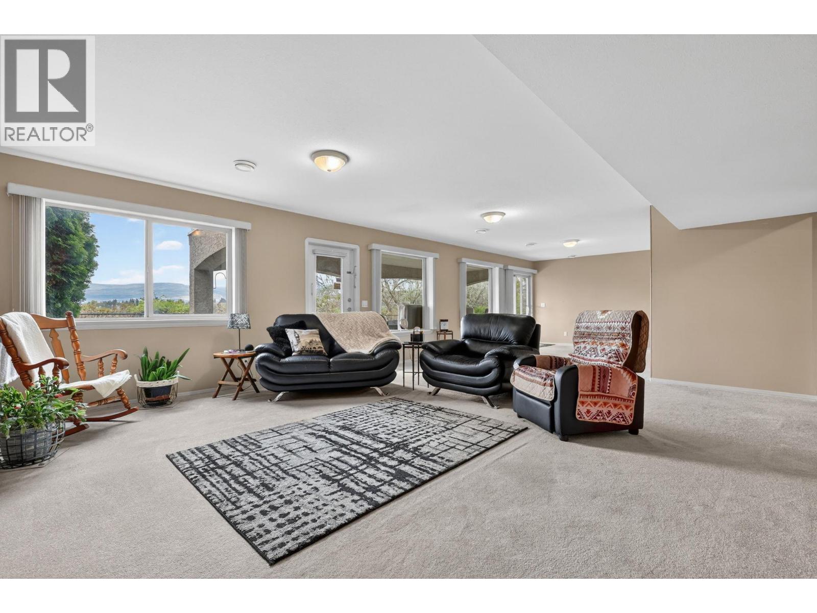 2110 Horizon Drive, West Kelowna, British Columbia  V1Z 3Y5 - Photo 30 - 10385621
