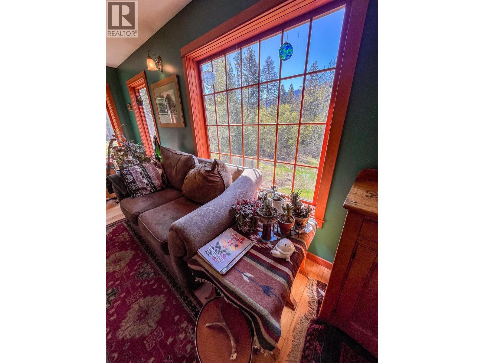 395 Boven Road, Nelson, British Columbia  V1L 6J1 - Photo 28 - 10385419