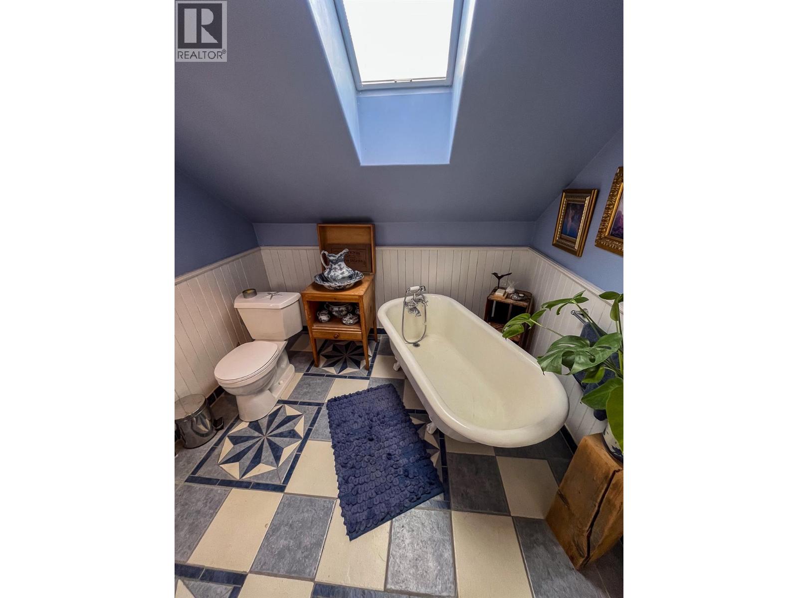 395 Boven Road, Nelson, British Columbia  V1L 6J1 - Photo 45 - 10385419