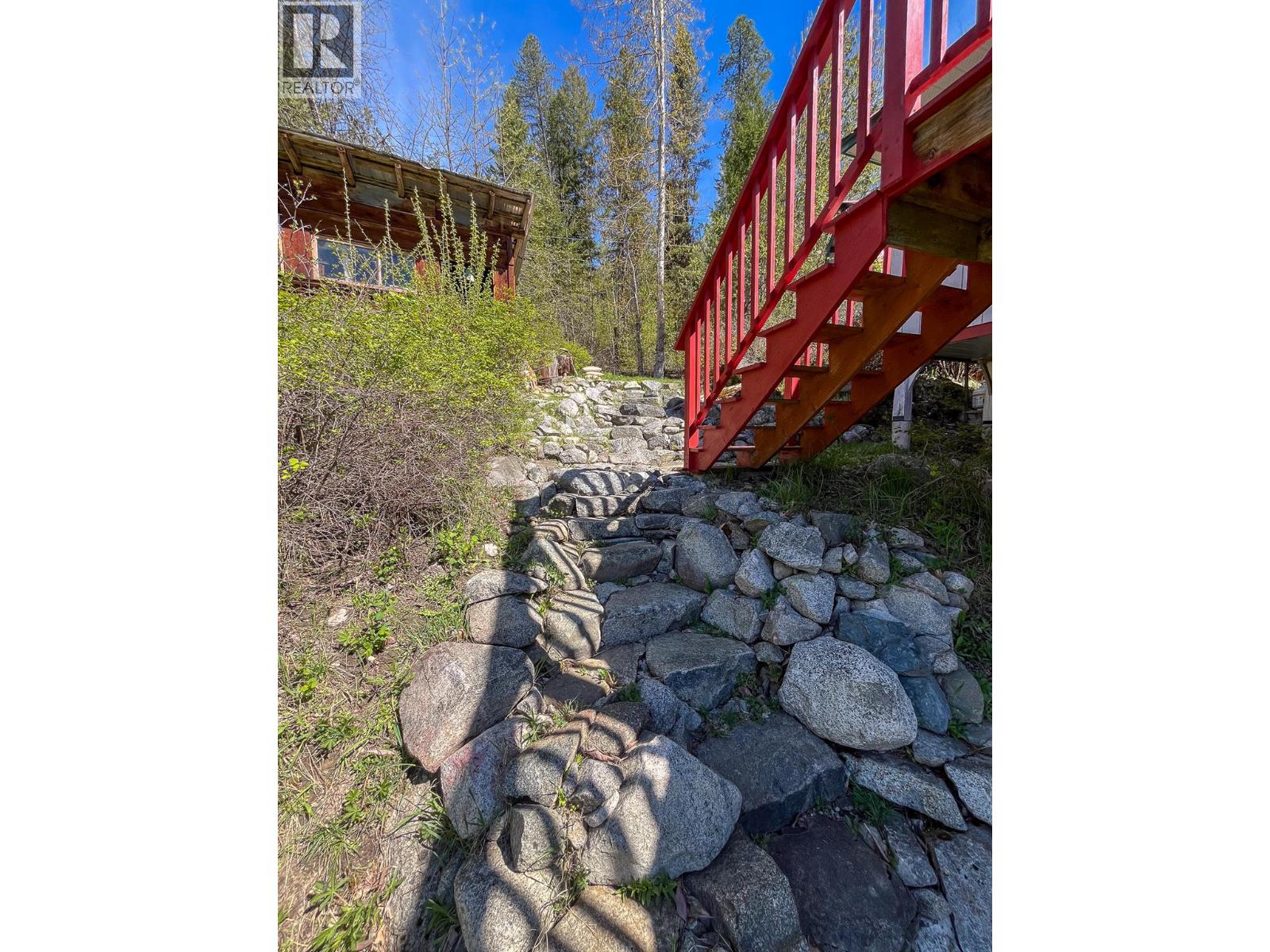 395 Boven Road, Nelson, British Columbia  V1L 6J1 - Photo 63 - 10385419