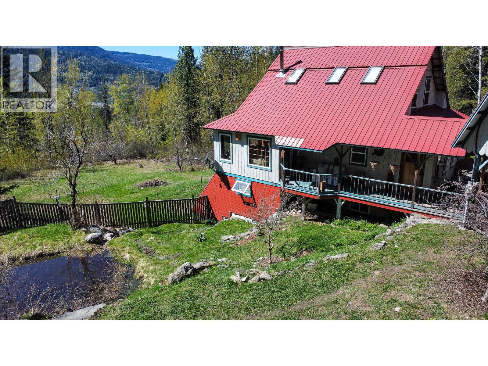 395 Boven Road, Nelson, British Columbia  V1L 6J1 - Photo 64 - 10385419
