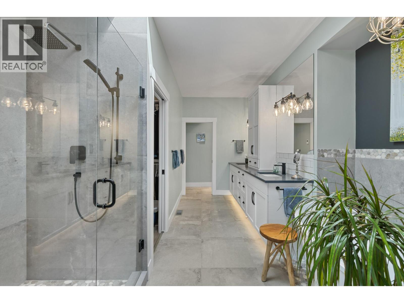 3663 Mckinley Beach Drive, Kelowna, British Columbia  V1V 3G2 - Photo 31 - 10384539