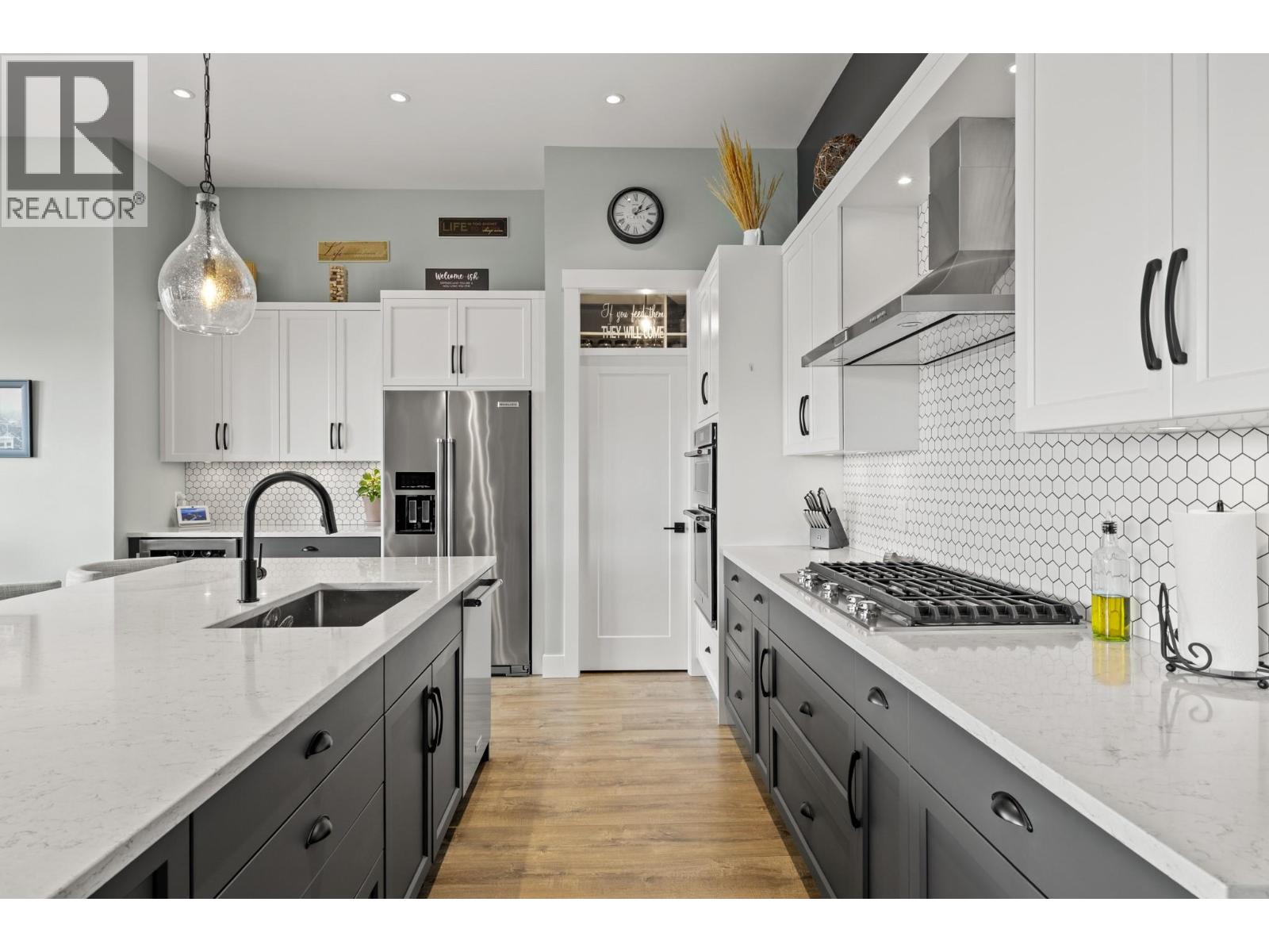 3663 Mckinley Beach Drive, Kelowna, British Columbia  V1V 3G2 - Photo 8 - 10384539