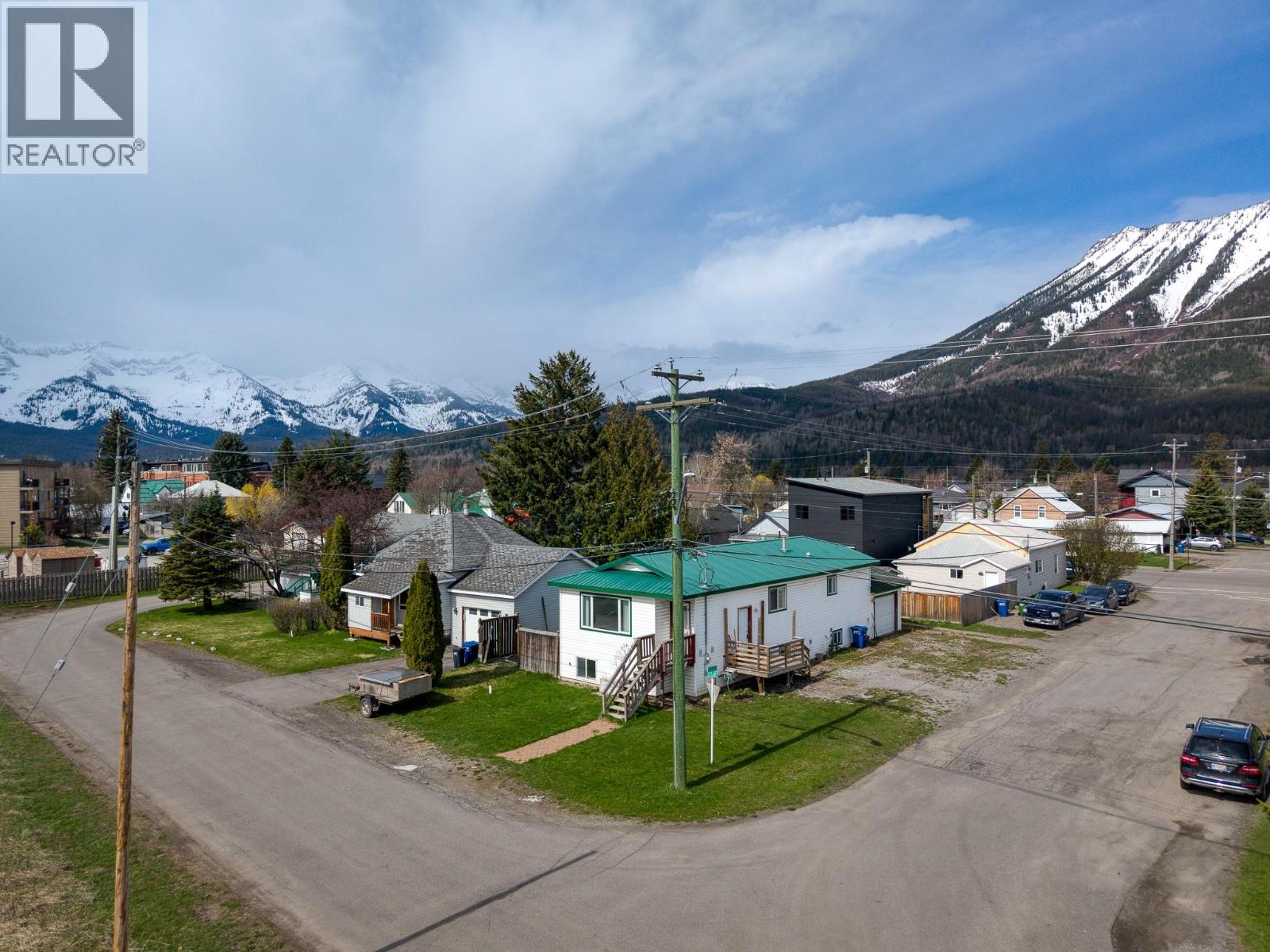 1191 1st Avenue, Fernie, British Columbia  V0B 1M0 - Photo 34 - 10383613