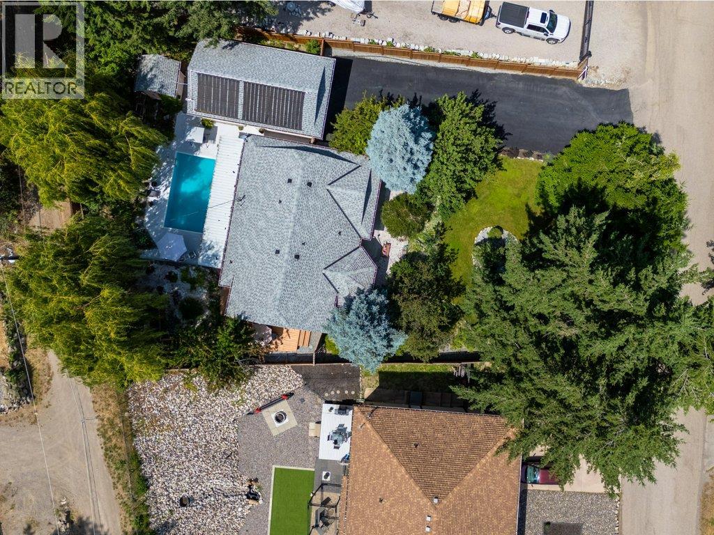10724 Pinecrest Road, Vernon, British Columbia  V1H 2C1 - Photo 51 - 10384907
