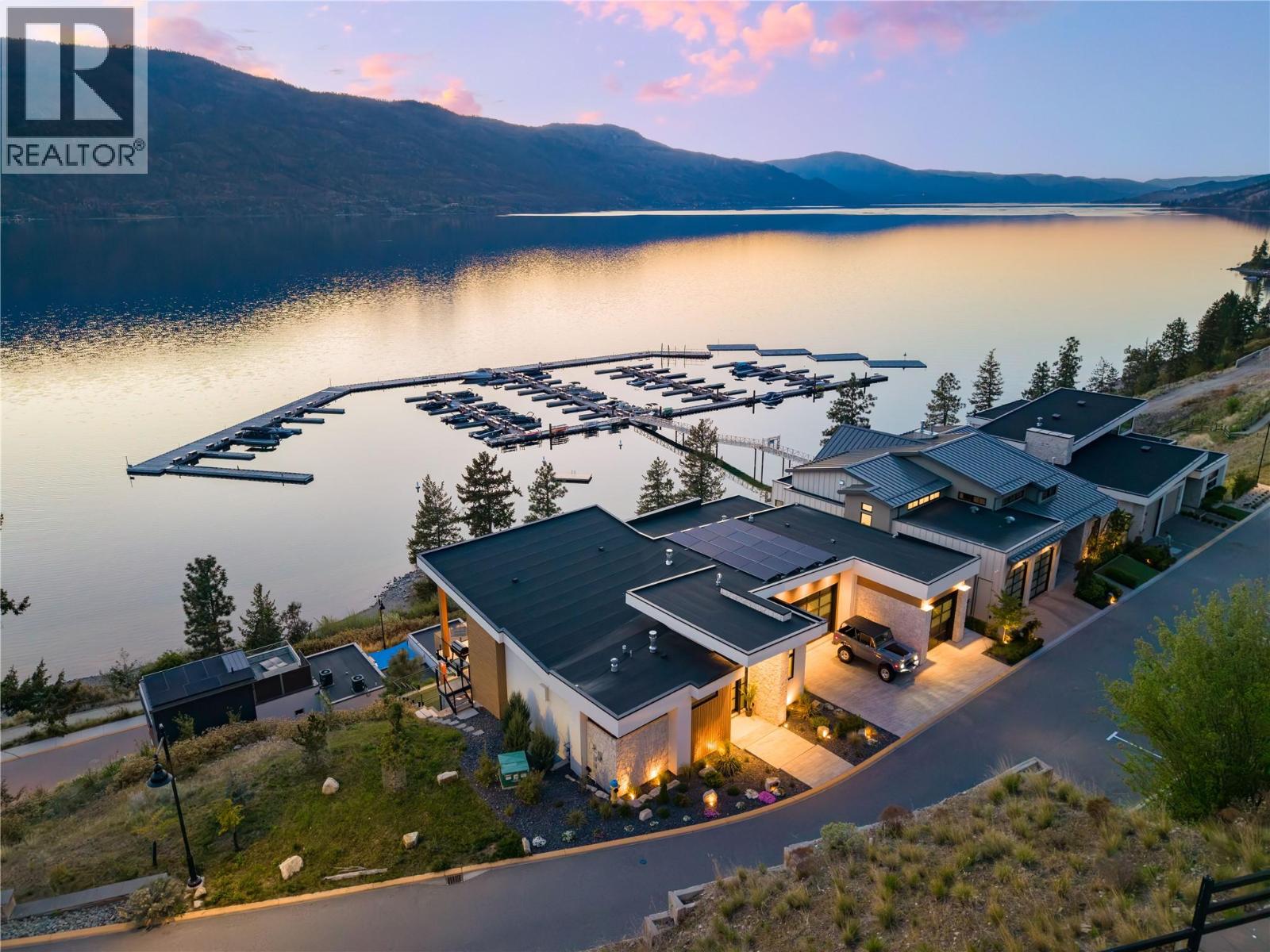 3442 Arrowroot Drive, Kelowna, British Columbia  V1V 3G2 - Photo 4 - 10385203