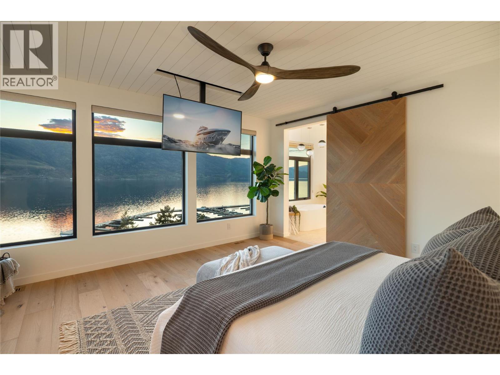 3442 Arrowroot Drive, Kelowna, British Columbia  V1V 3G2 - Photo 44 - 10385203