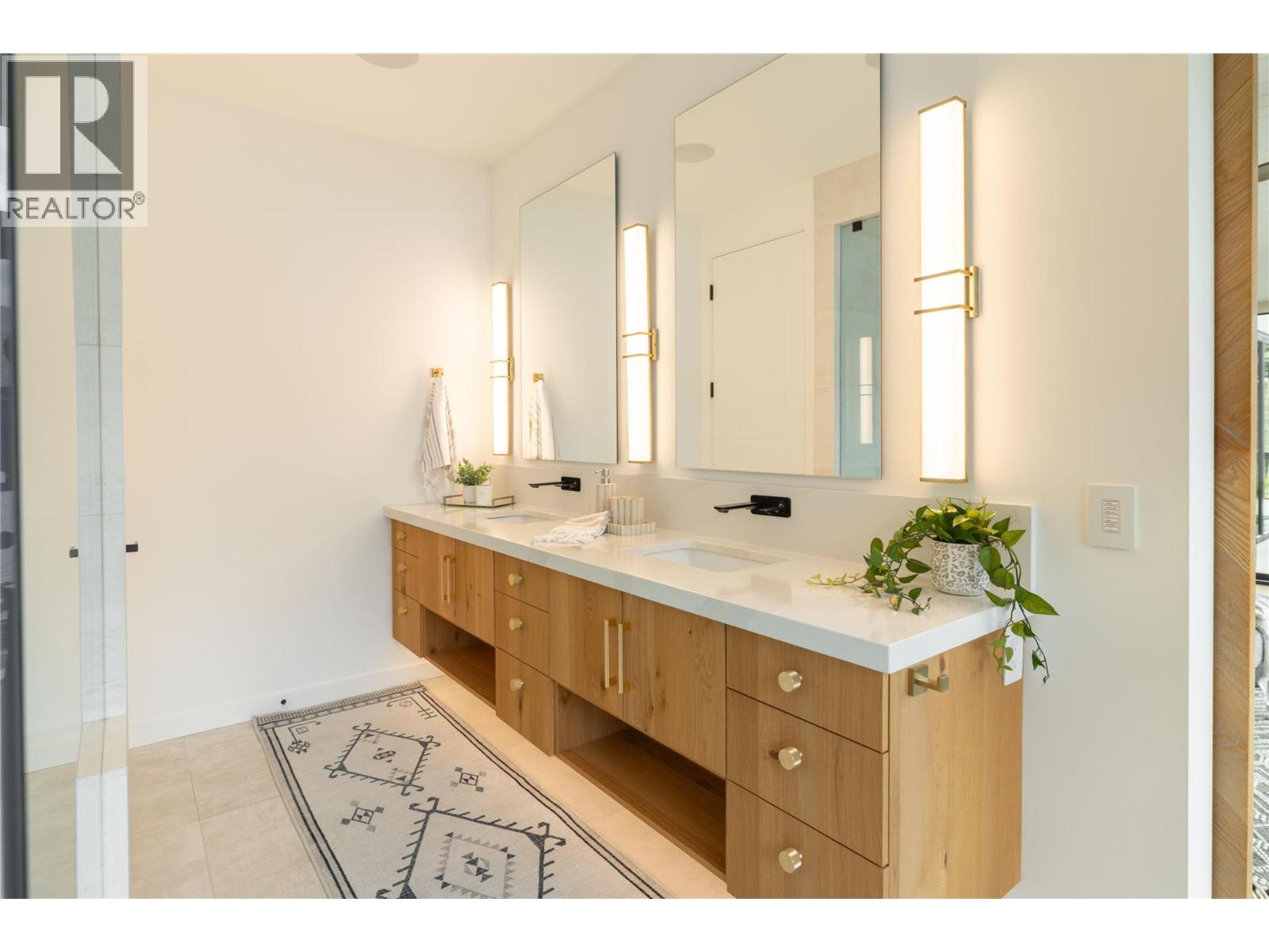 3442 Arrowroot Drive, Kelowna, British Columbia  V1V 3G2 - Photo 49 - 10385203
