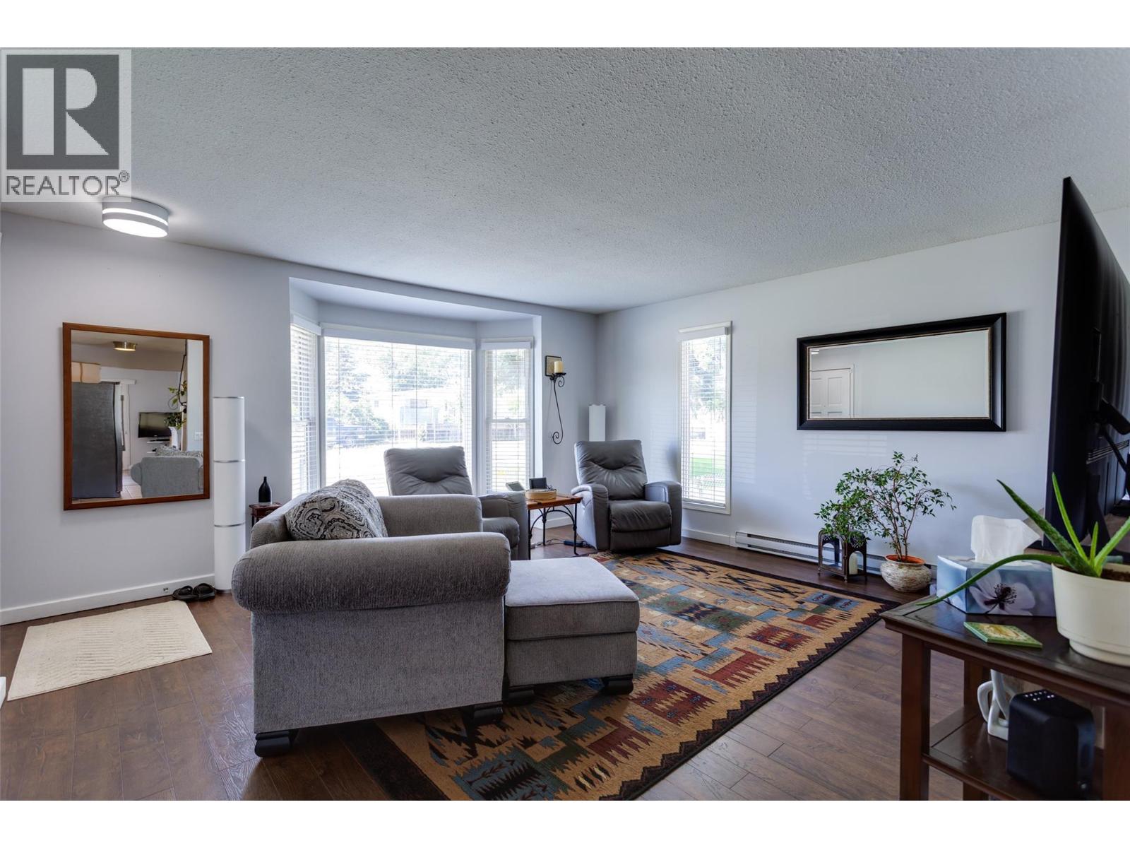 1490 Cornwall Road, Kelowna, British Columbia  V1X 1N9 - Photo 11 - 10385096
