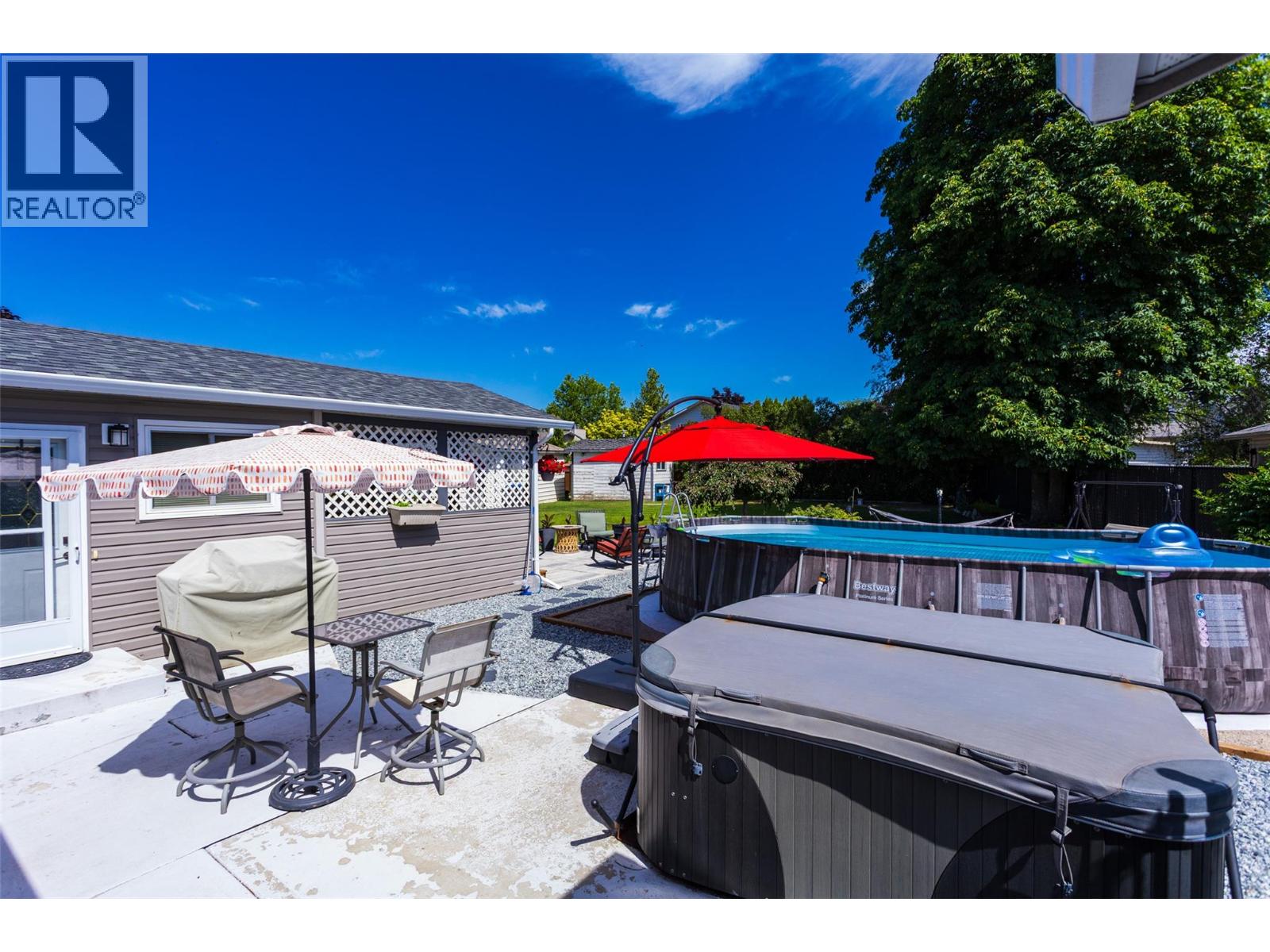 1490 Cornwall Road, Kelowna, British Columbia  V1X 1N9 - Photo 32 - 10385096