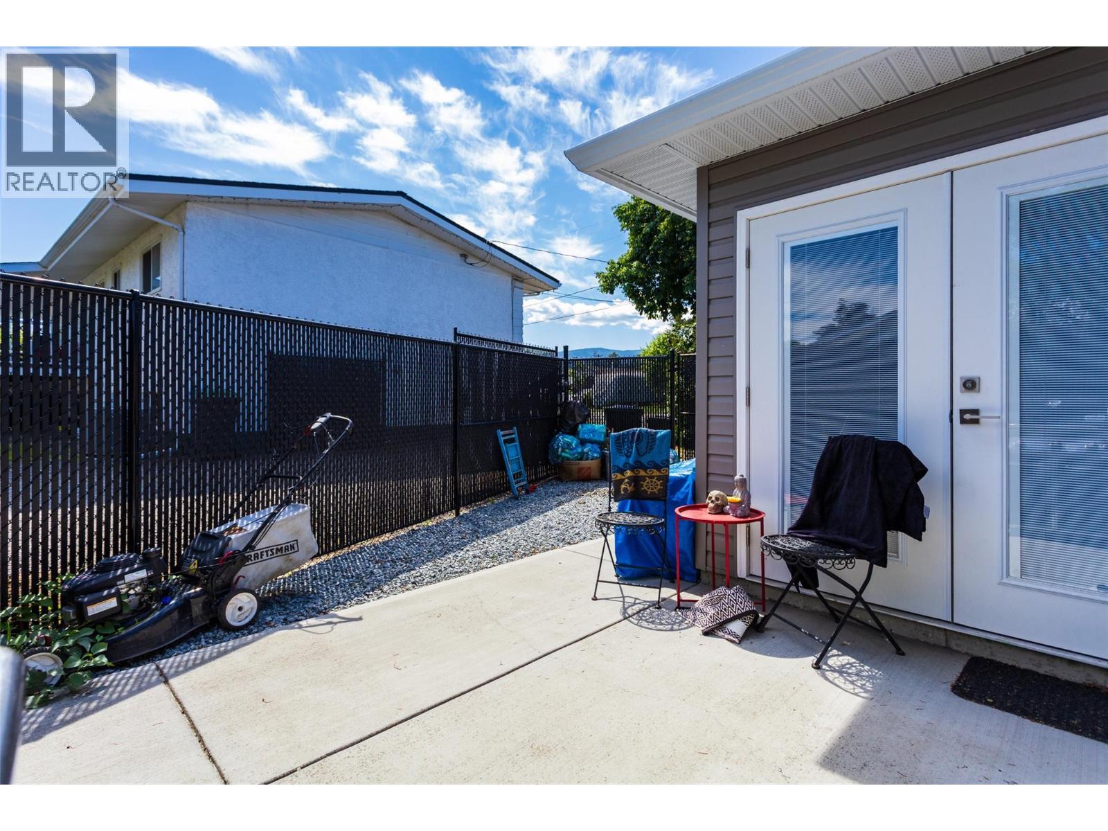 1490 Cornwall Road, Kelowna, British Columbia  V1X 1N9 - Photo 49 - 10385096