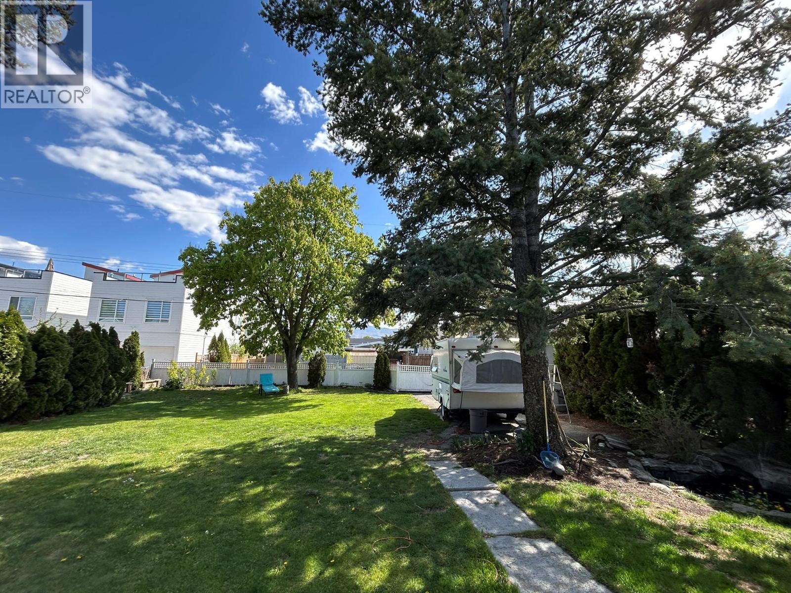 743 Kinnear Avenue, Kelowna, British Columbia  V1Y 5B2 - Photo 13 - 10380328