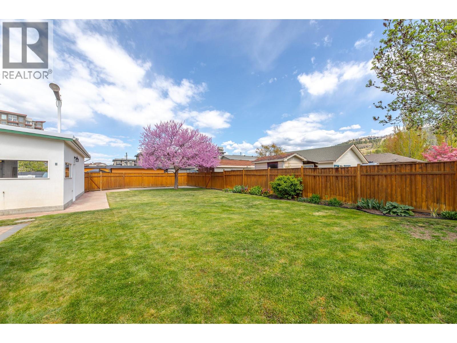 217 Lee Avenue, Penticton, British Columbia  V2A 3V9 - Photo 27 - 10385723