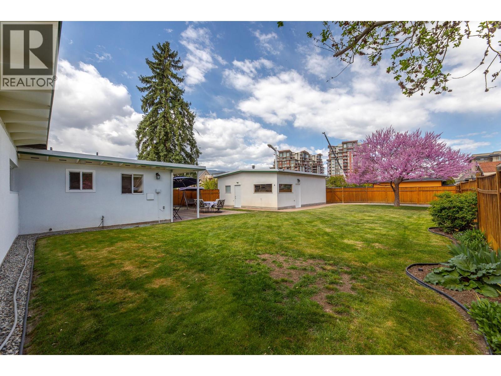 217 Lee Avenue, Penticton, British Columbia  V2A 3V9 - Photo 28 - 10385723