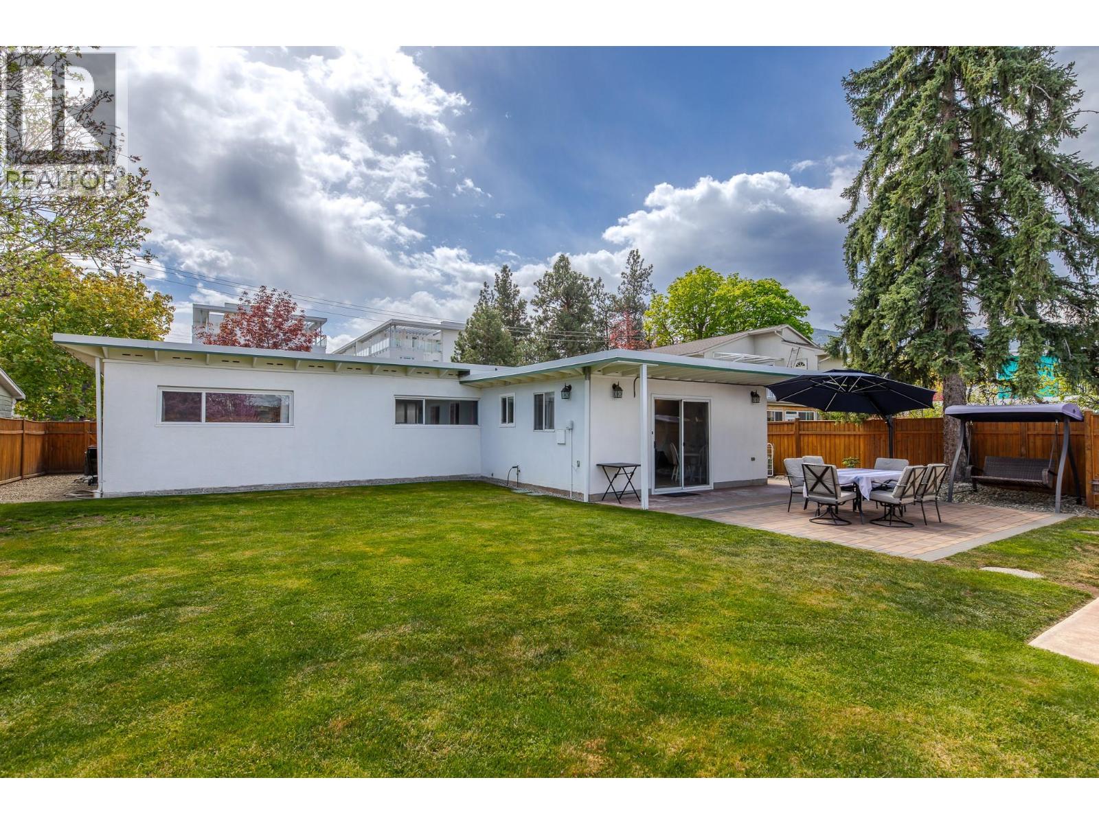 217 Lee Avenue, Penticton, British Columbia  V2A 3V9 - Photo 29 - 10385723