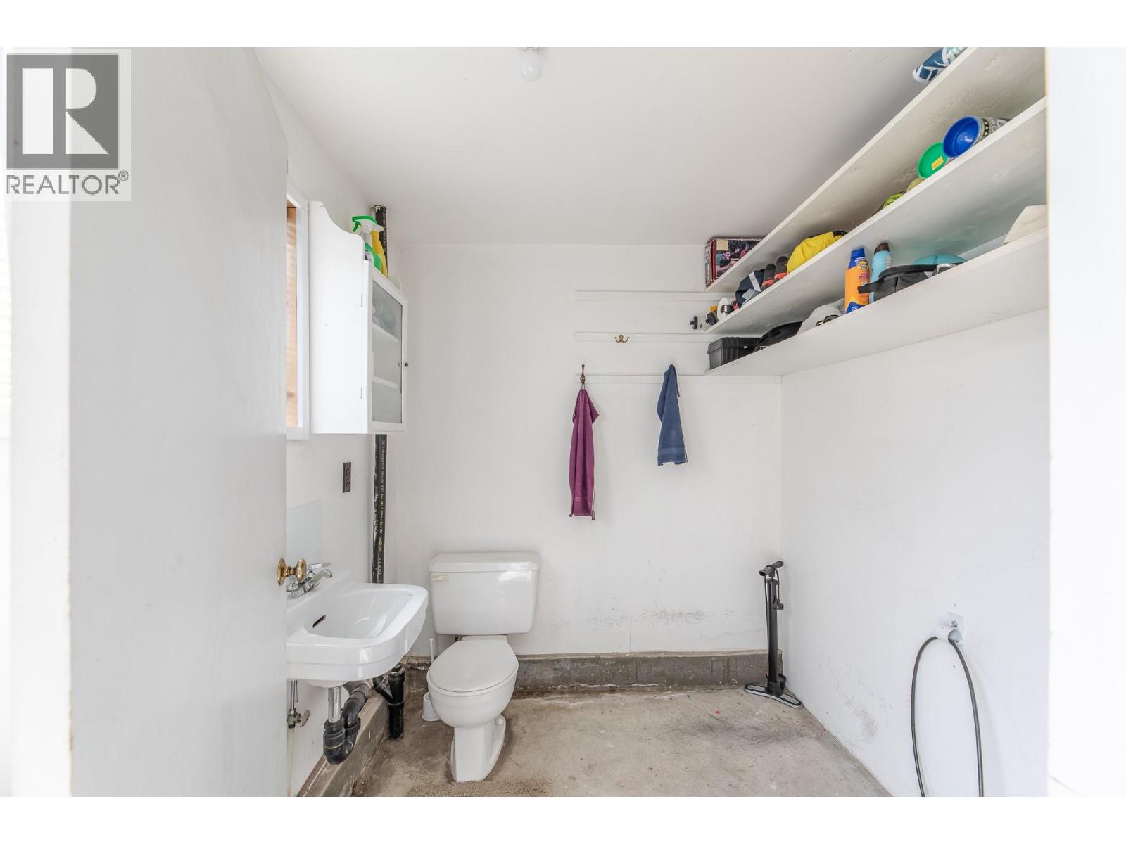 217 Lee Avenue, Penticton, British Columbia  V2A 3V9 - Photo 33 - 10385723