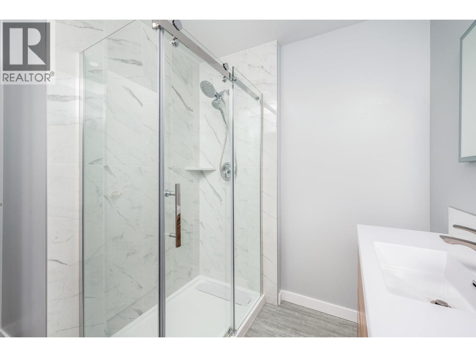 7778 Okanagan Landing Road, Vernon, British Columbia  V1H 1H2 - Photo 14 - 10385628
