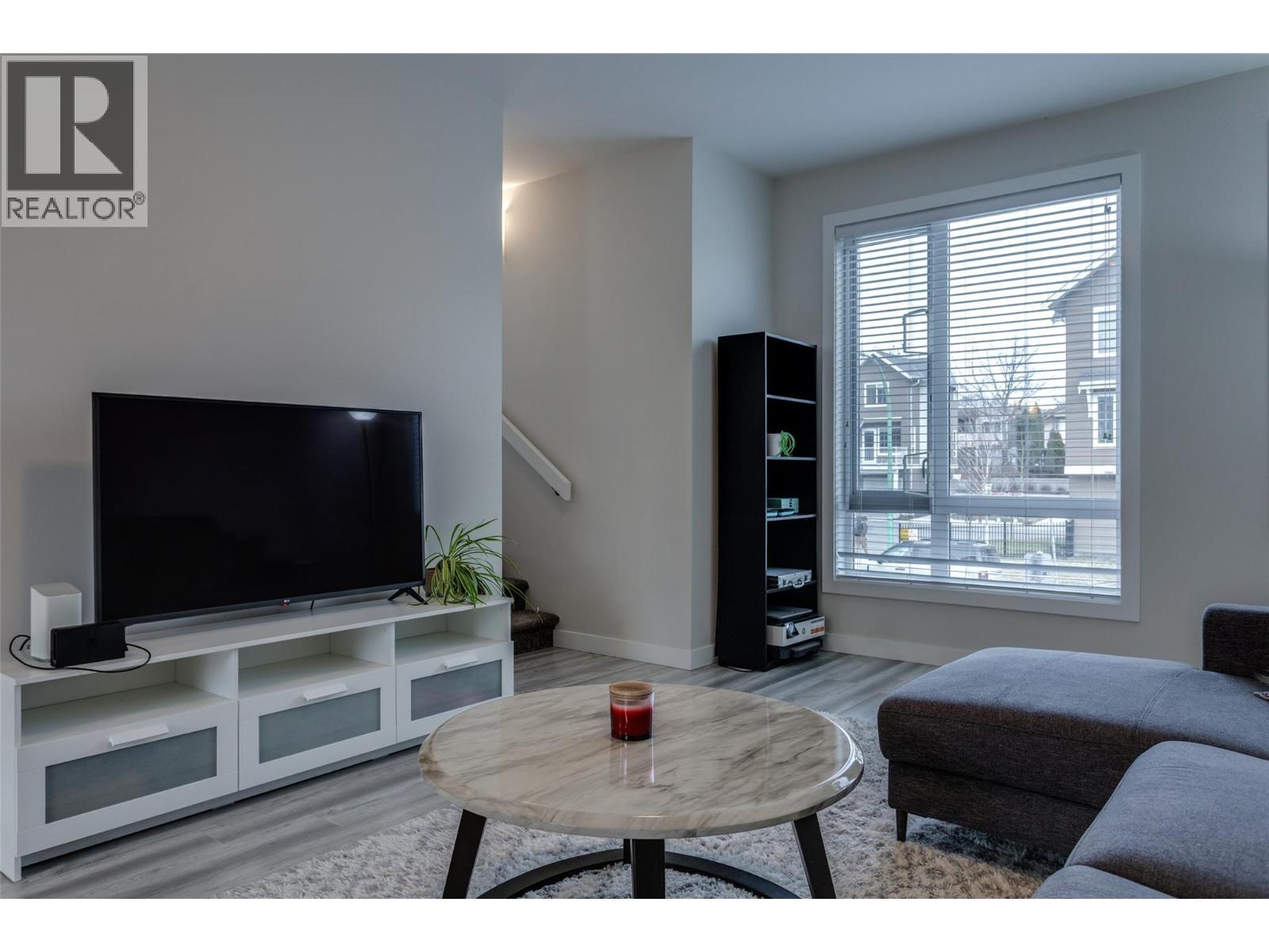170 Celano Crescent Unit# 4, Kelowna, British Columbia  V1V 0B6 - Photo 12 - 10385616
